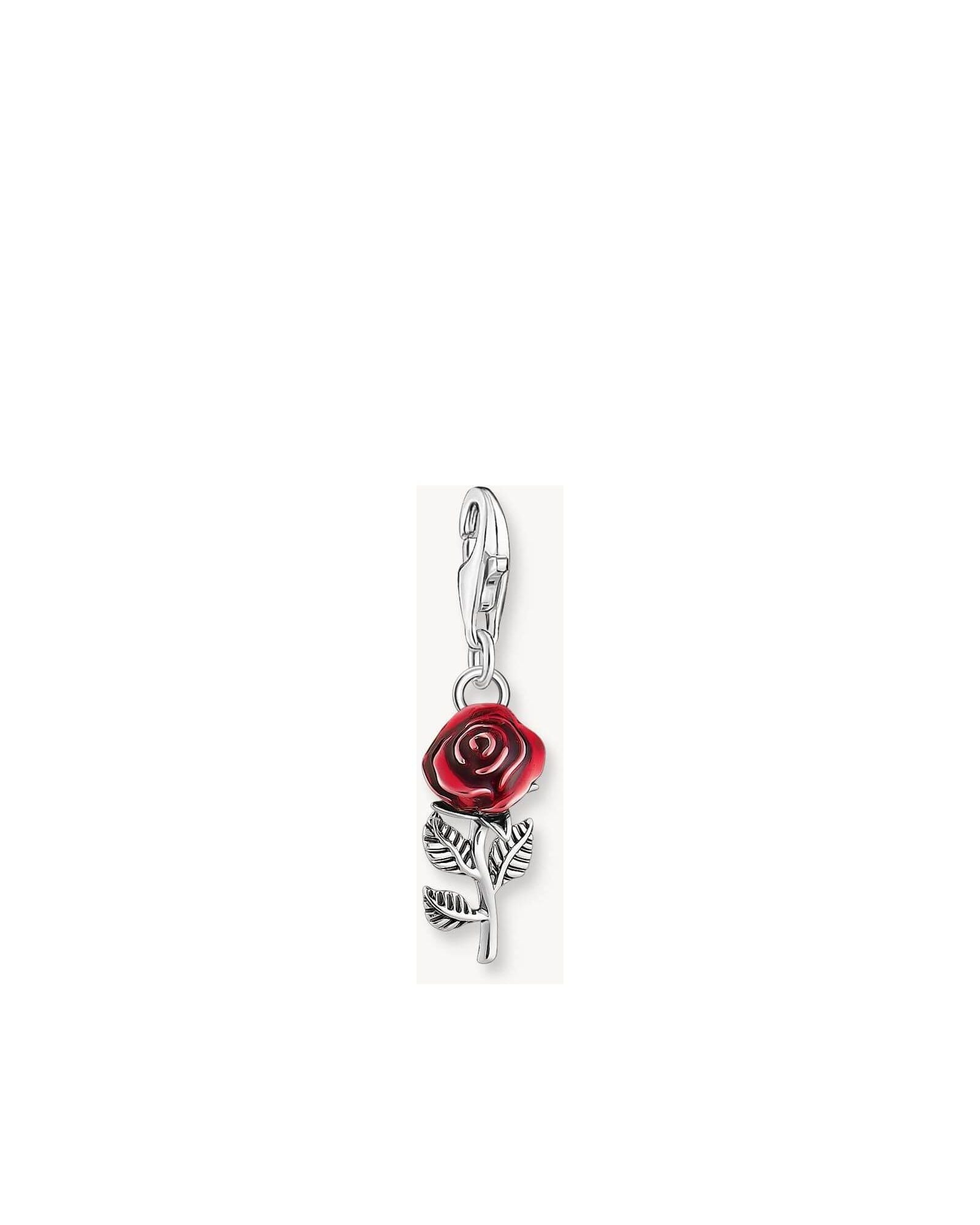 Pendentif charm en argent avec une rose rouge émaillée et détails de tige gravés, élégant pour bracelets Charm Club.
