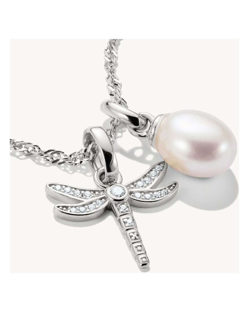 Pendentif charm libellule en argent 925 avec pierres zirconium et perle sur chaîne, design délicat et élégant.