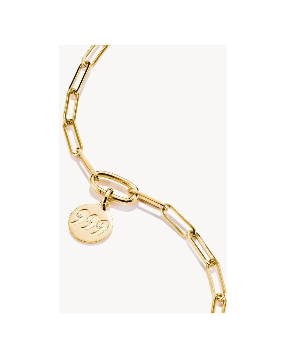 Pendentif charm en or plaqué avec le chiffre angélique 999 et un design élégant.