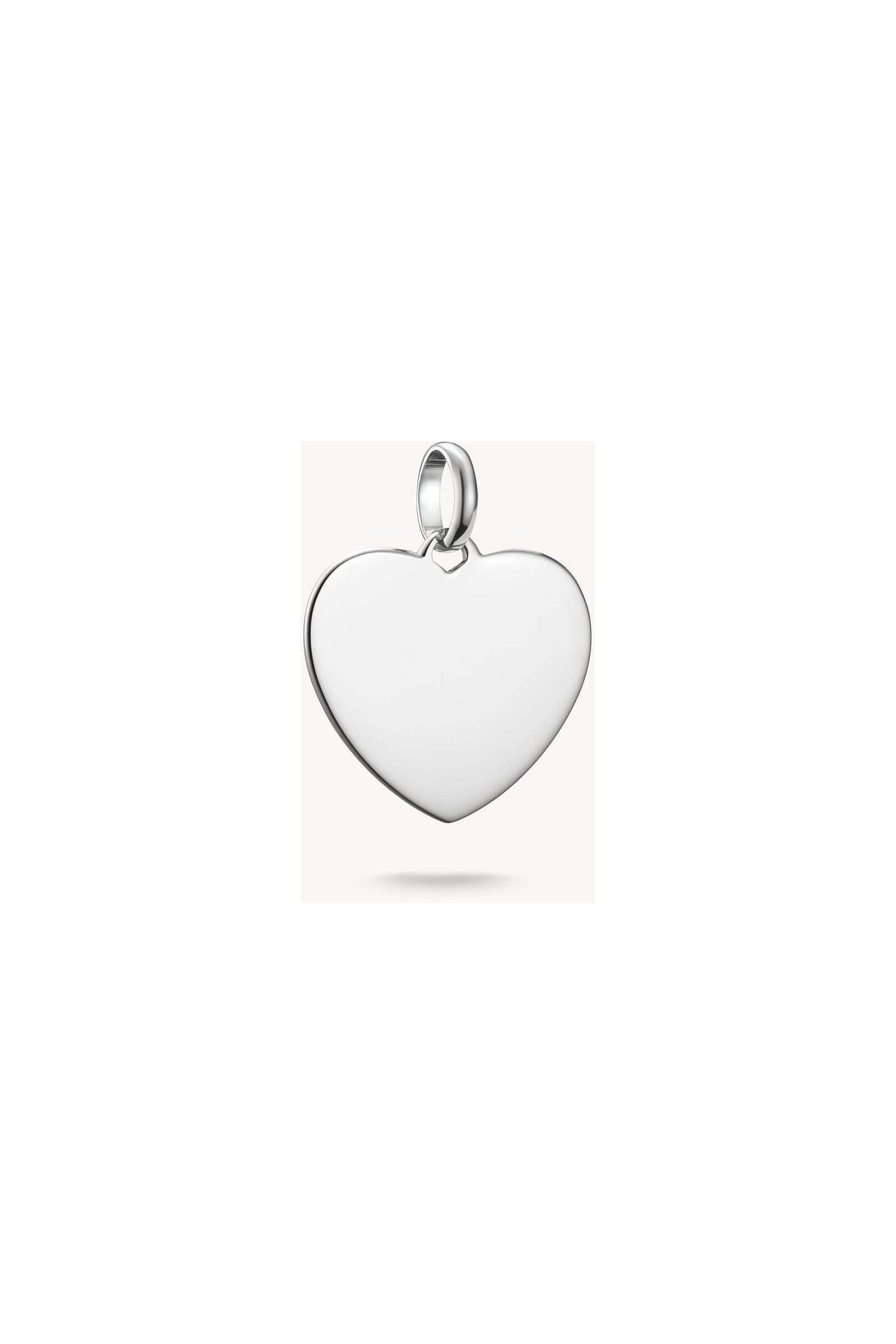 Pendentif charm en argent en forme de cœur, personnalisable avec gravure.