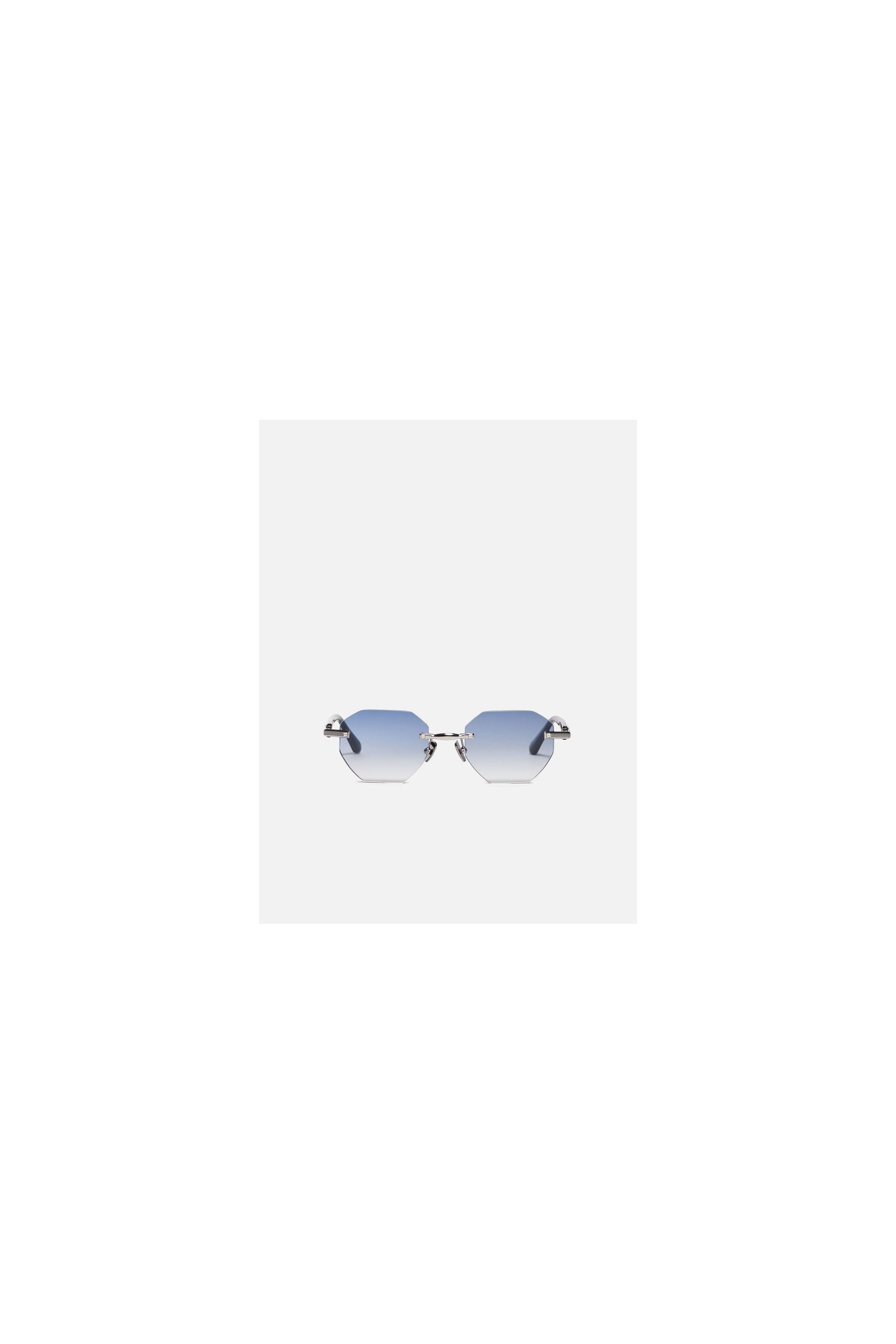Lunettes de soleil Timothy C522, design hexagonal en métal premium avec finition dégradée.