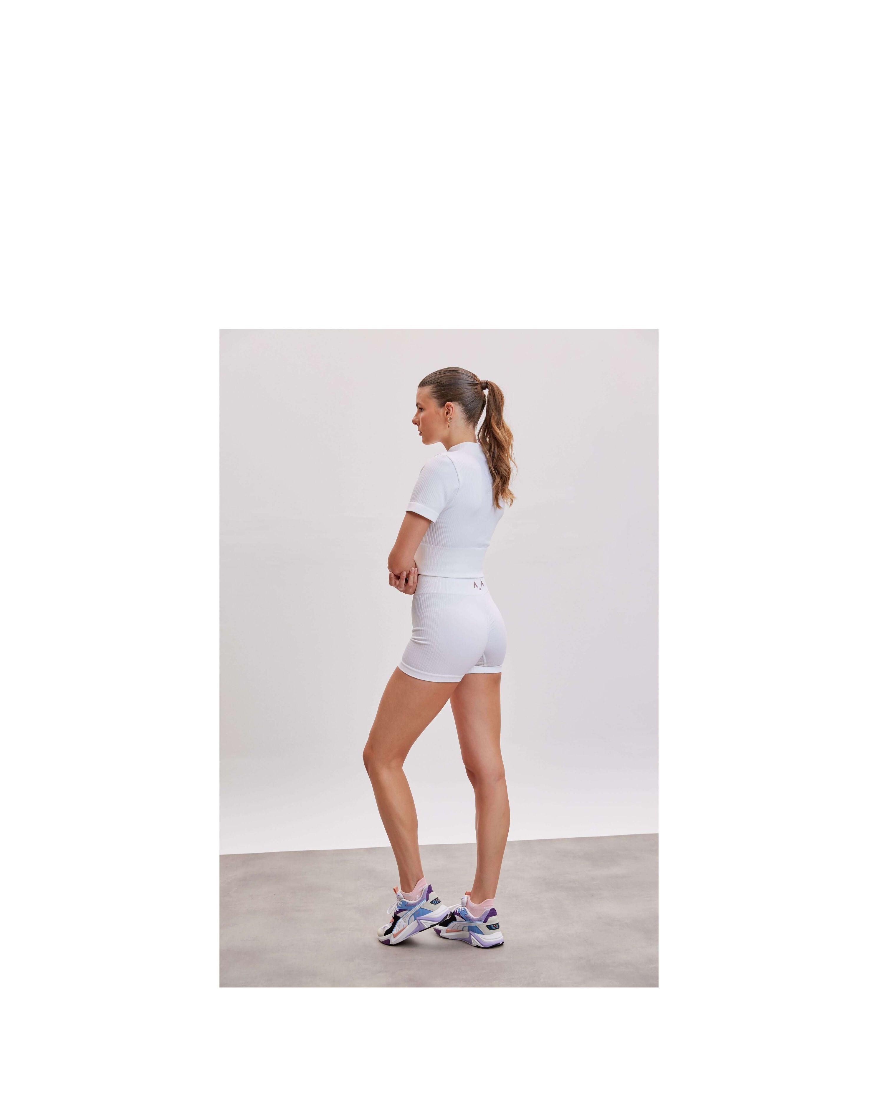 Ribbed Seamless Sculpt Shorts