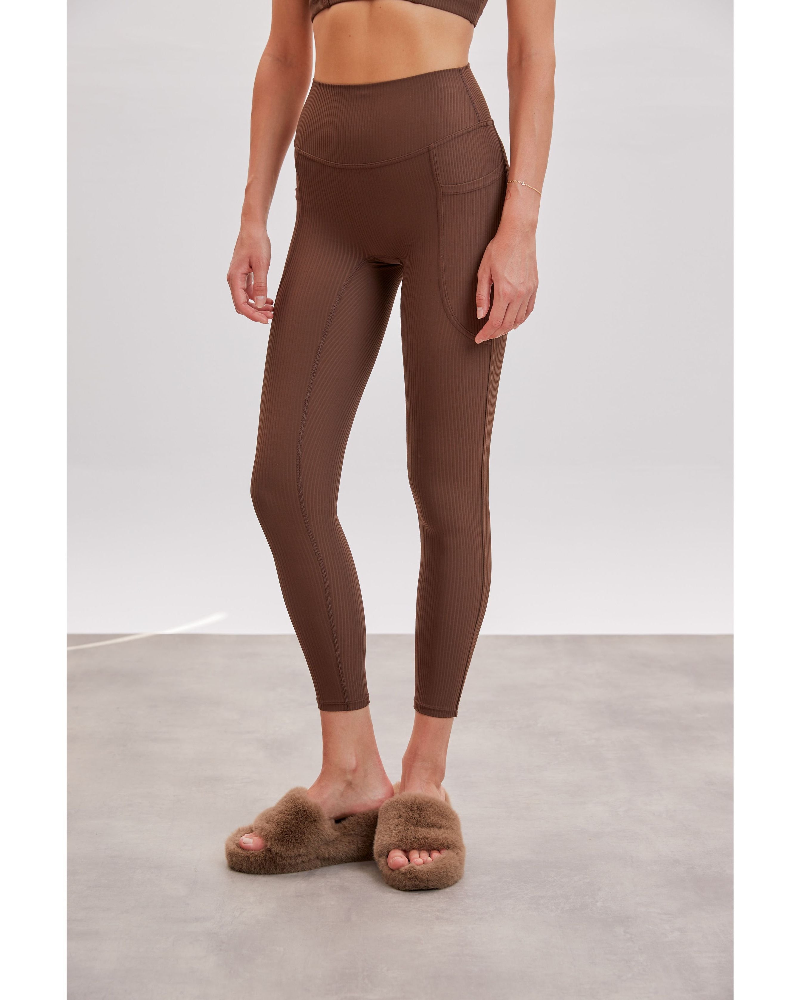 Power Form Rib Legging