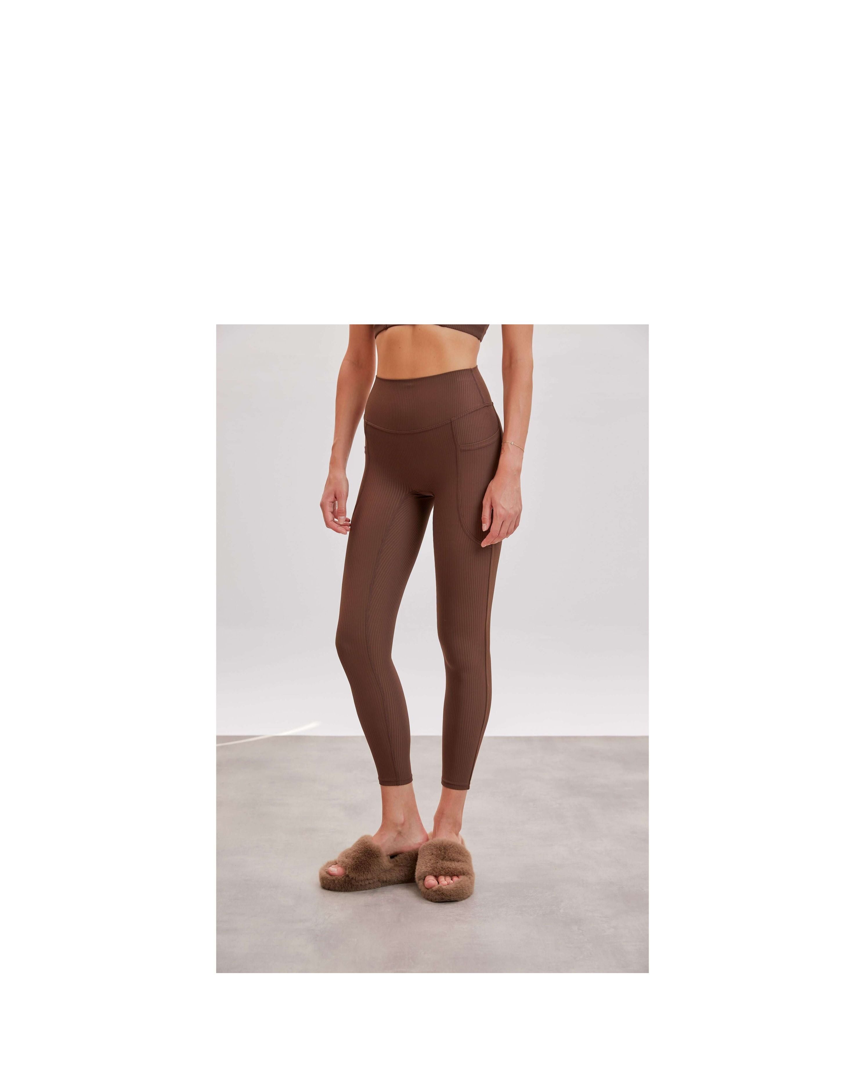 Power Form Rib Legging