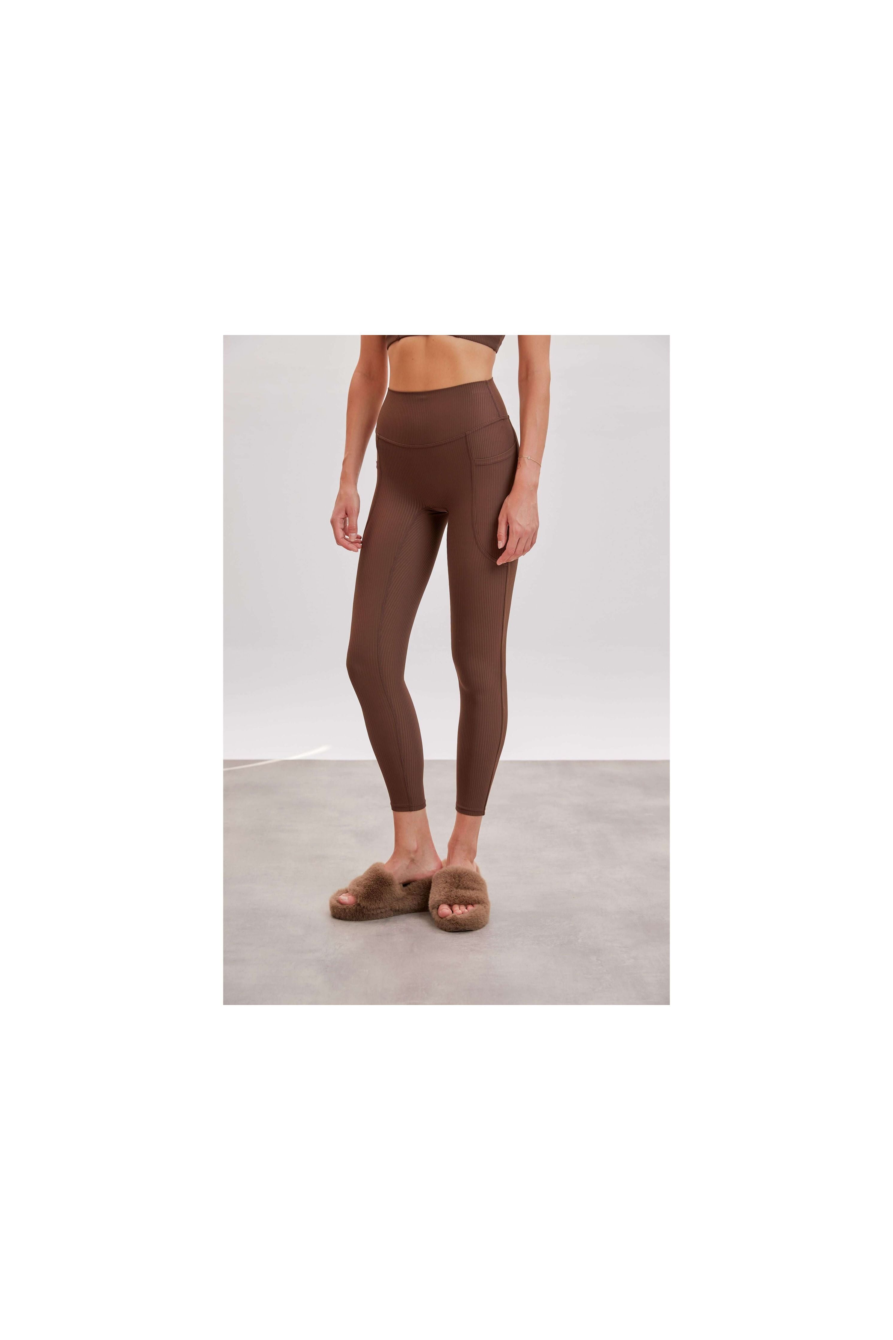 Power Form Rib Legging