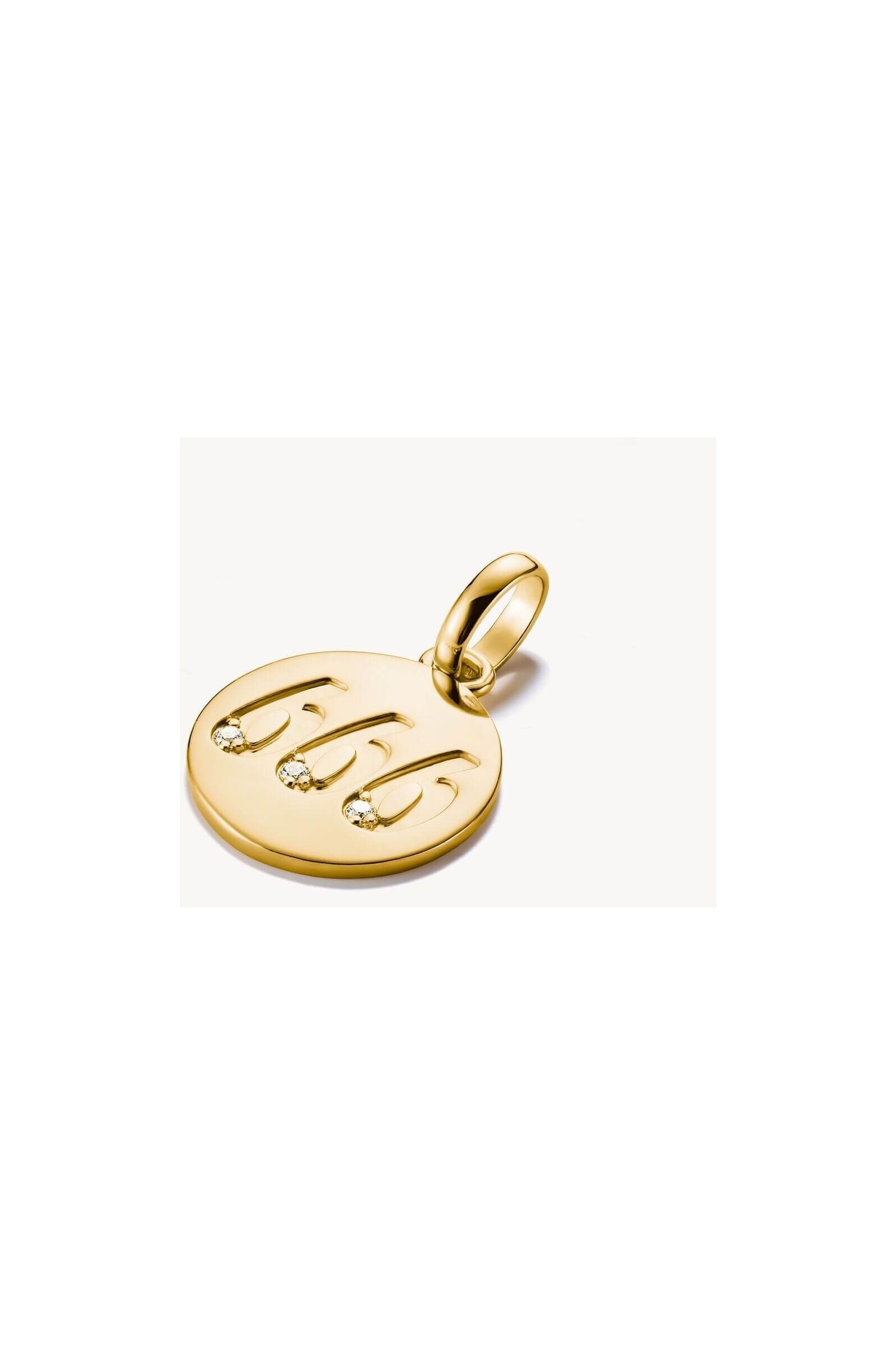 Pendentif charm numéro angélique 666 en plaqué or, orné de pierres en zirconium, élégance et signification profonde.