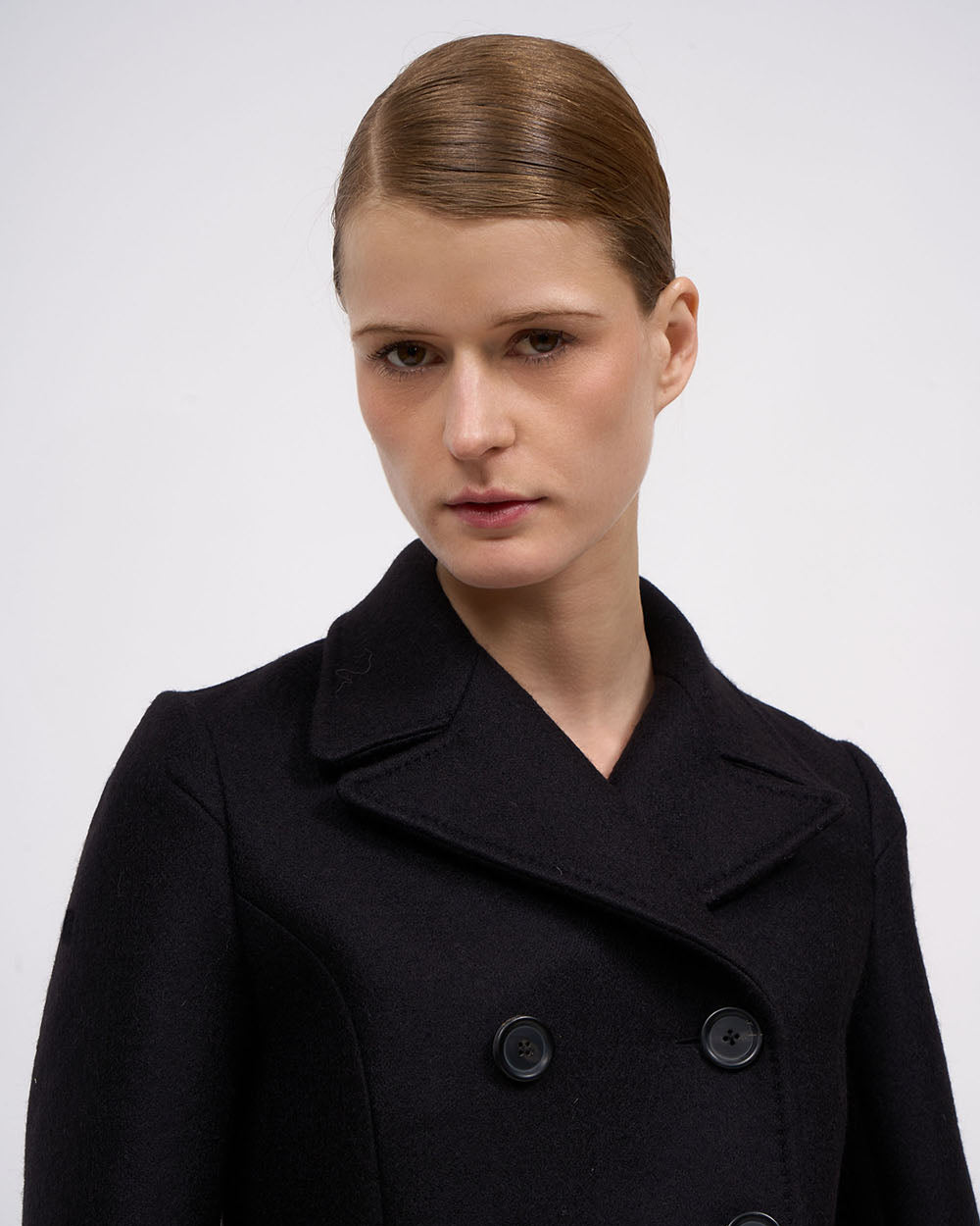 VESTE
