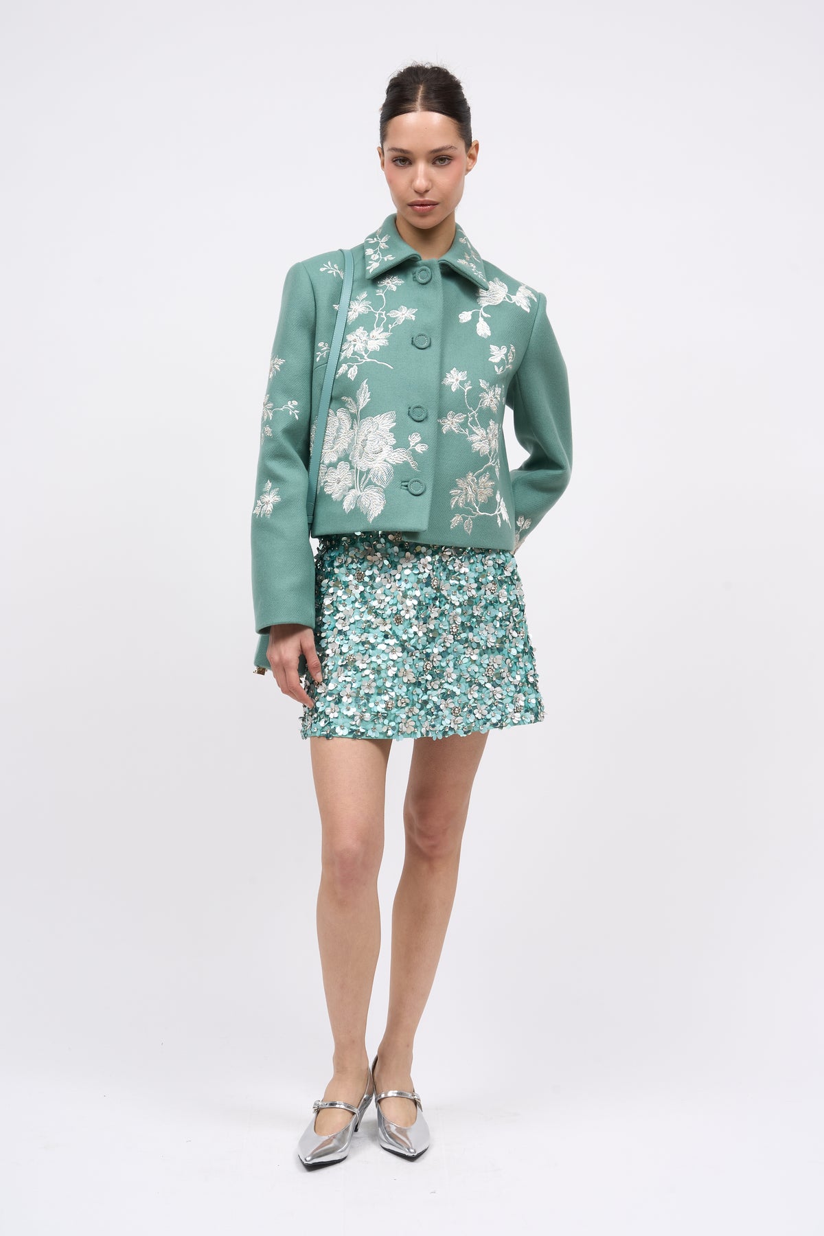 VESTE