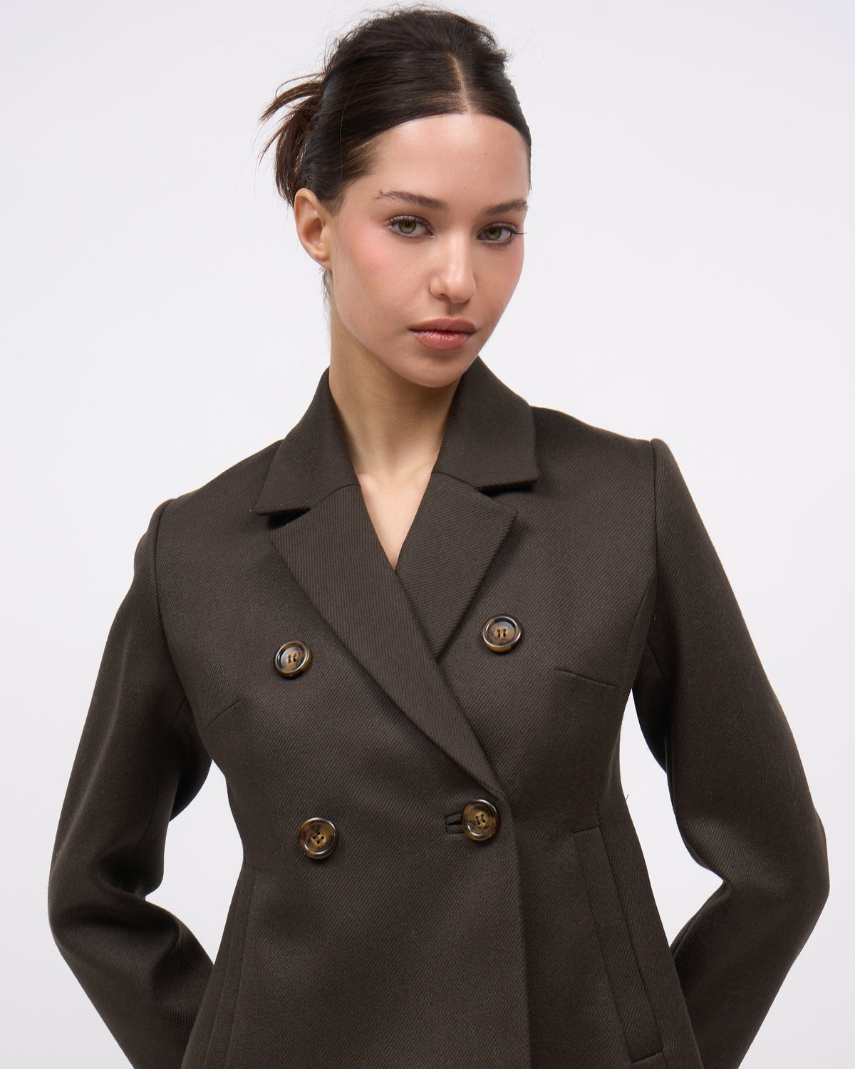 VESTE