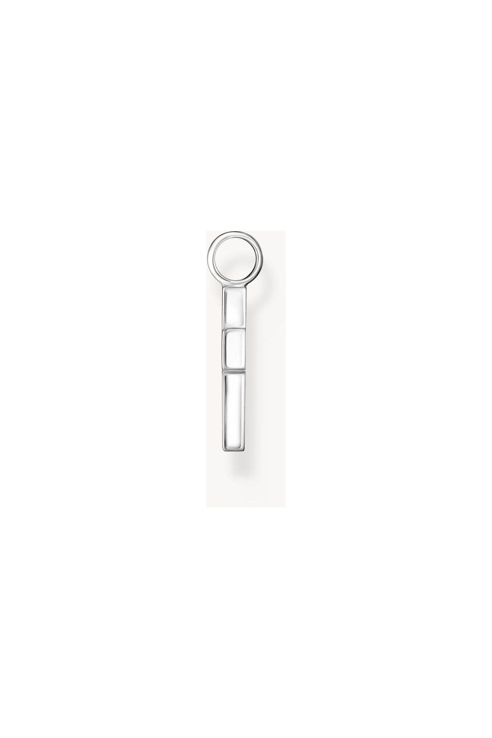 Pendentif croix en argent 925 recyclé, design classique et minimaliste, bijou élégant et significatif.