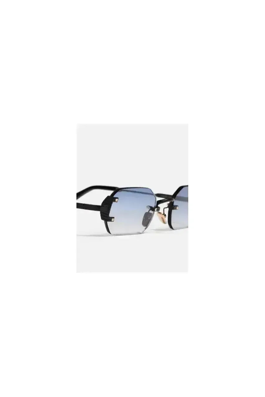 Lunettes de soleil Timothy C522 en métal avec verres dégradés, design contemporain et finition élégante.