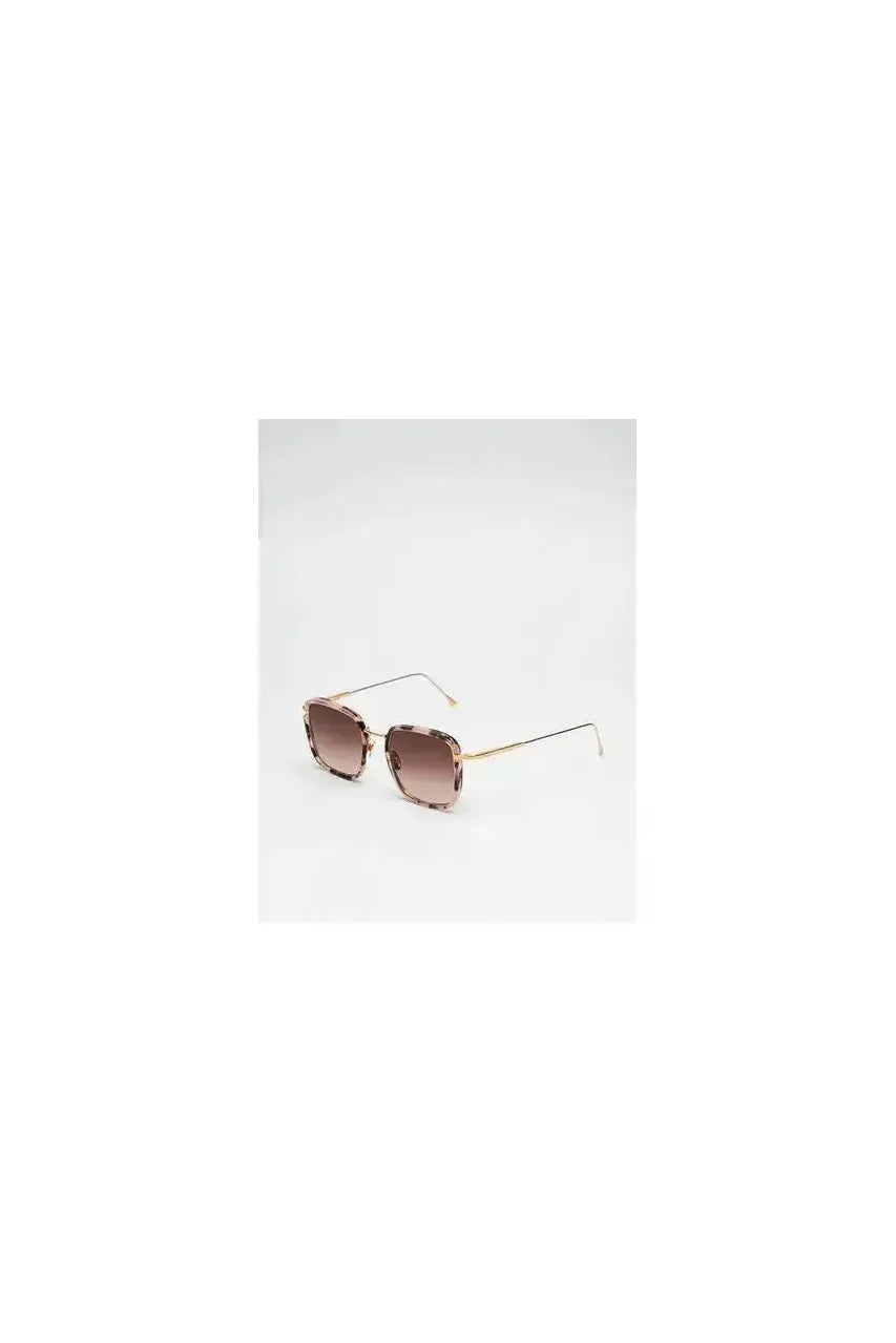 Lunettes de soleil Whitney C140 en rose tortoise avec détails en or rose, alliant élégance et protection des yeux.
