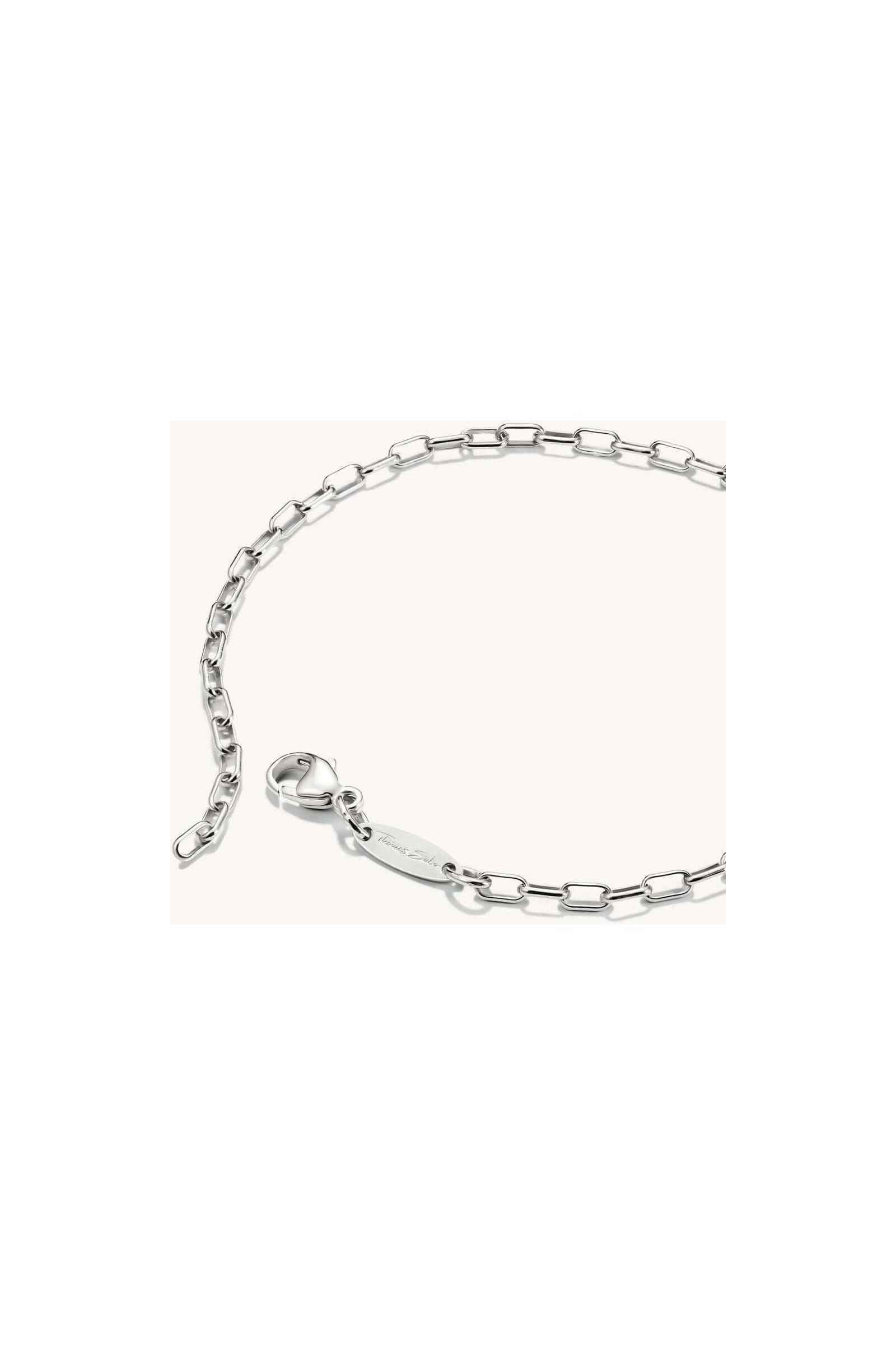 Bracelet charm Paperclip en argent 925 recyclé, au design moderne avec maillons ovales allongés.