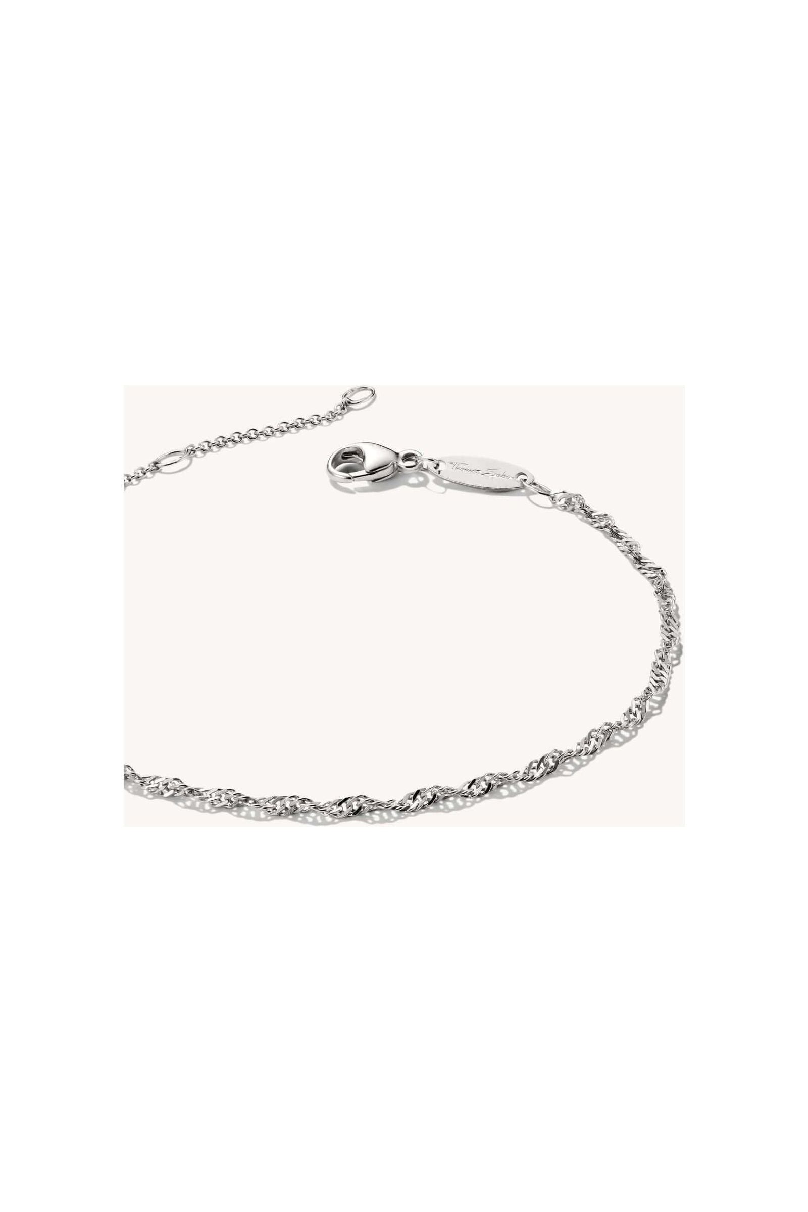Élégant bracelet charm en argent 925 avec filigrane en spirale, réglable pour un ajustement parfait.