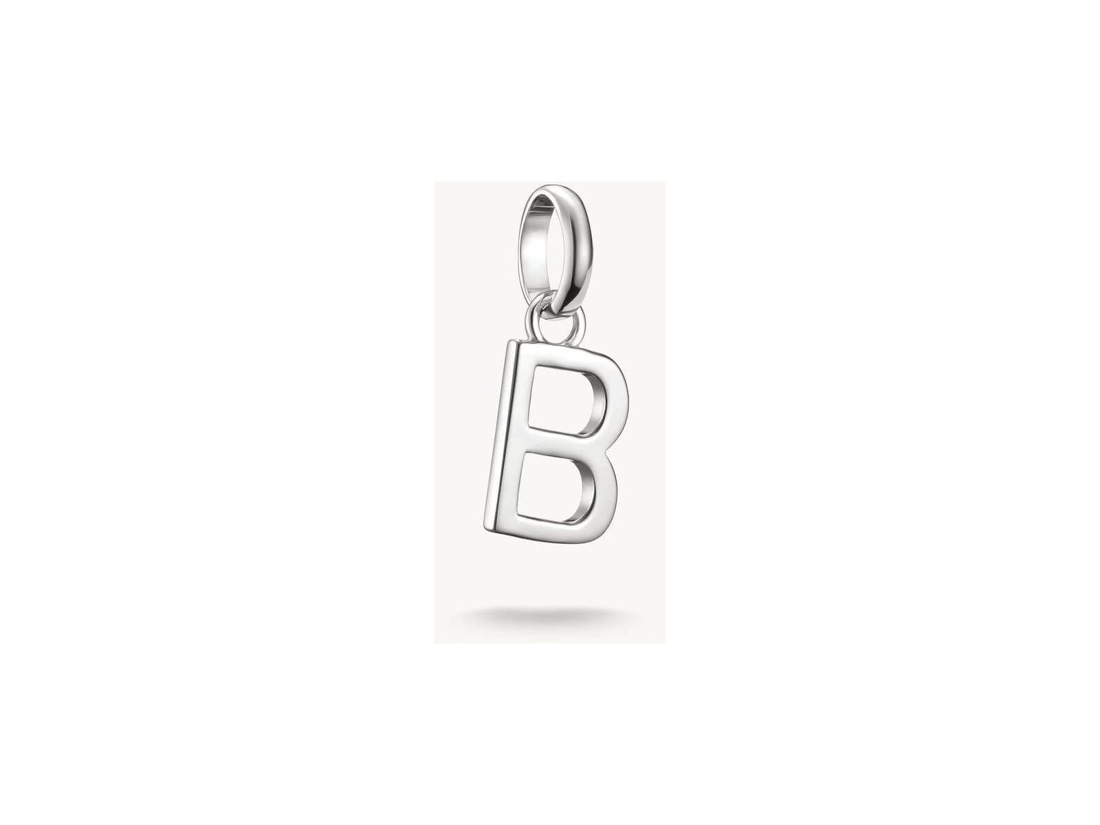 Pendentif charm lettre B en argent 925 recyclé, design moderne pour personnaliser vos bijoux.