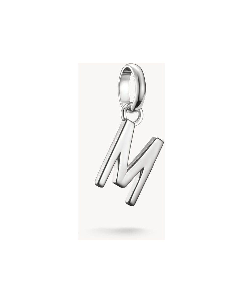 Pendentif charm lettre 'M' en argent 925, design rectiligne, pour personnaliser bijoux.