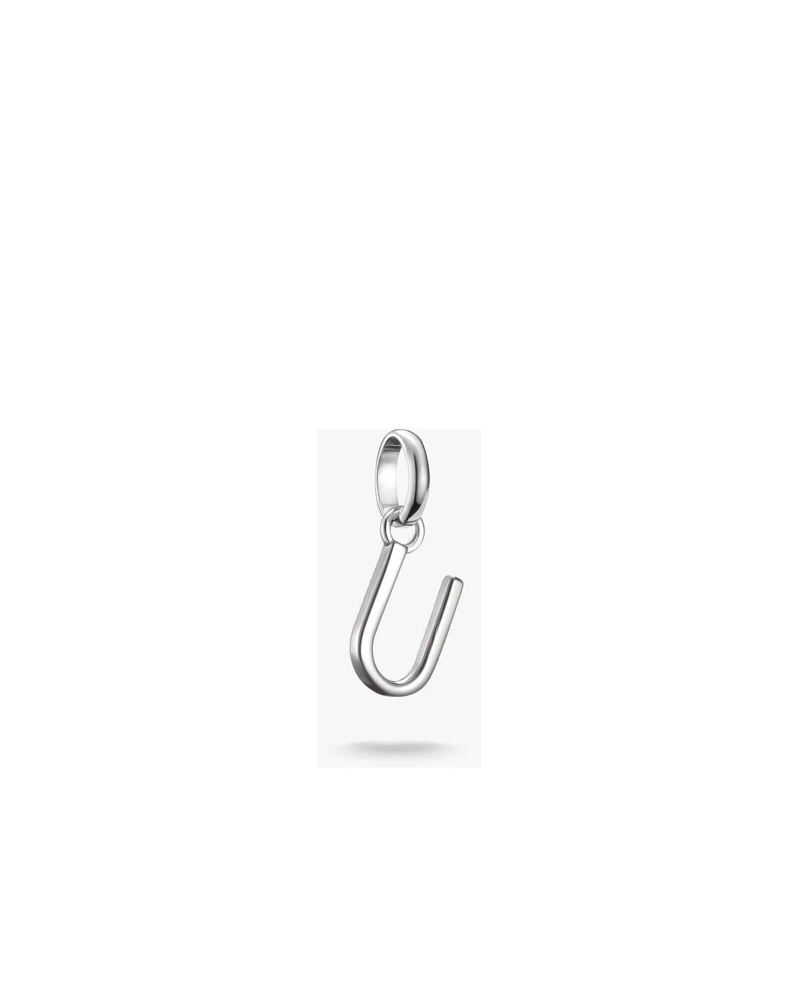 Pendentif charm en argent 925 recyclé en forme de lettre U, parfait pour personnaliser vos bijoux.