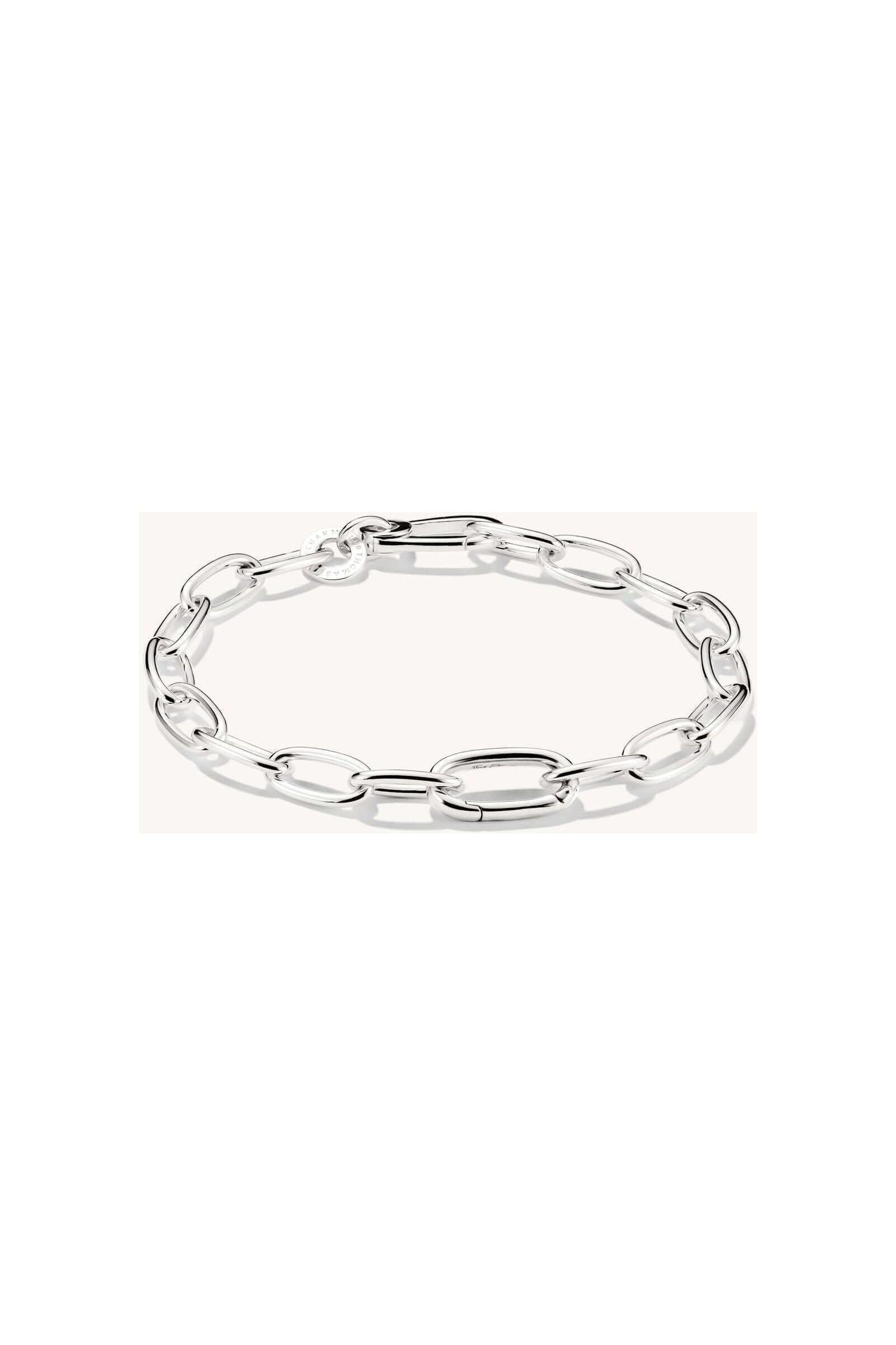 Bracelet charm en argent 925 recyclé avec maillons ovales pour charms personnalisés.