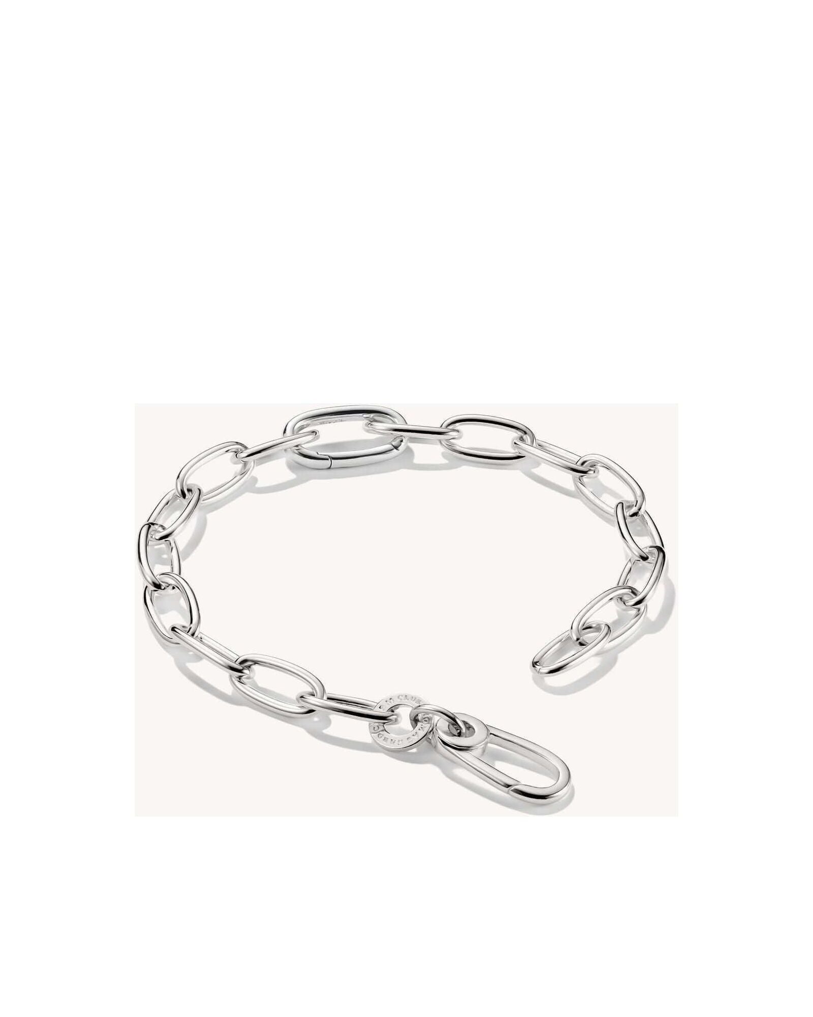 Bracelet charm en argent 925 recyclé avec maillons ovales et connect link, idéal pour personnaliser votre style.