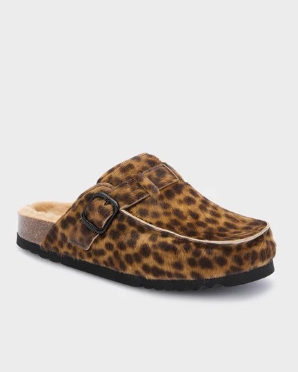 Mule Dakota - Ponte leather mule with faux fur lining featuring a stylish animal-print design.