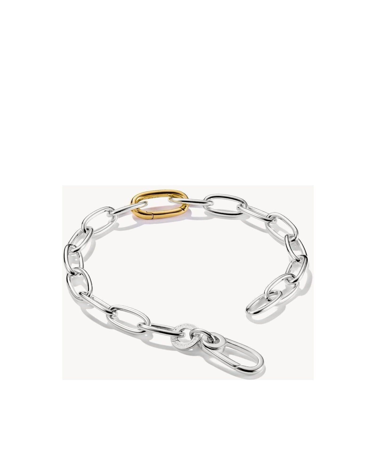 Bracelet charm bicolore en argent recyclé, avec maillon central plaqué or 18k, design moderne.