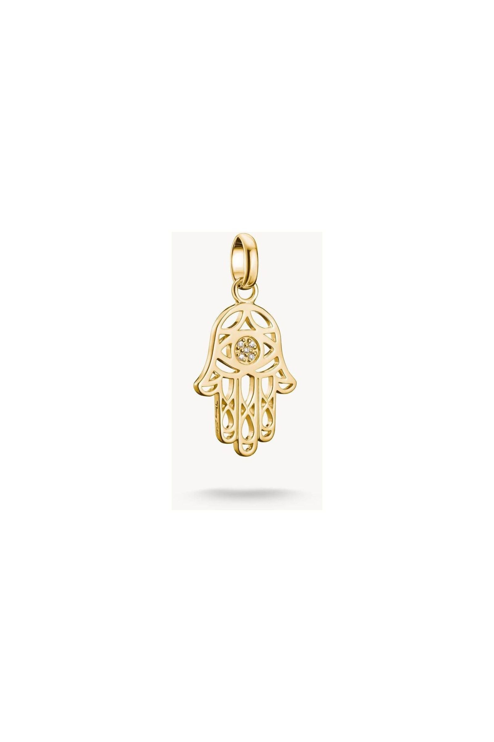 Pendentif charm Main Hamsa en or plaqué, orné de zircons, symbolisant protection et chance.