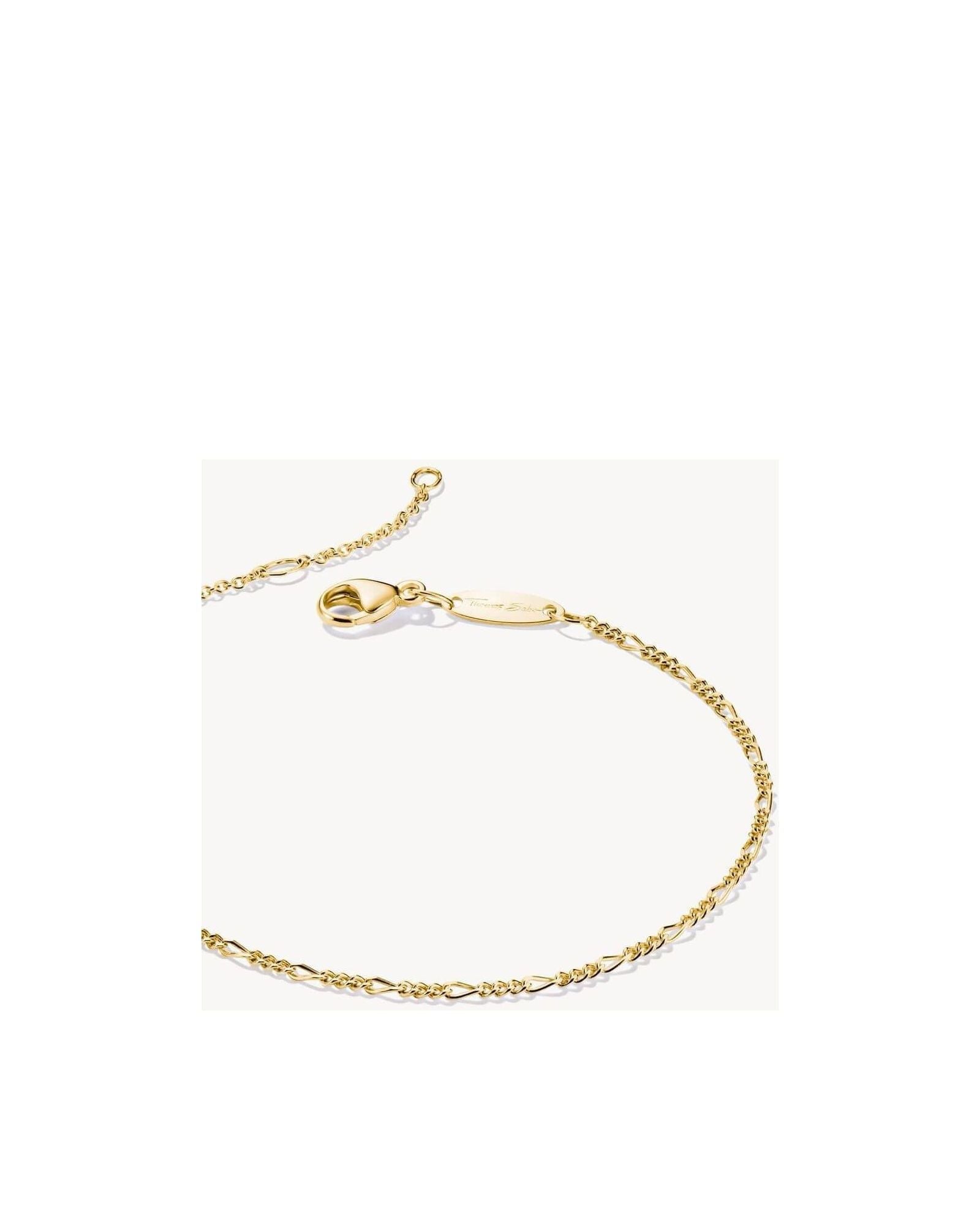 Bracelet charm Figaro design in 18k gold-plated recycled silver with an adjustable extension chain.