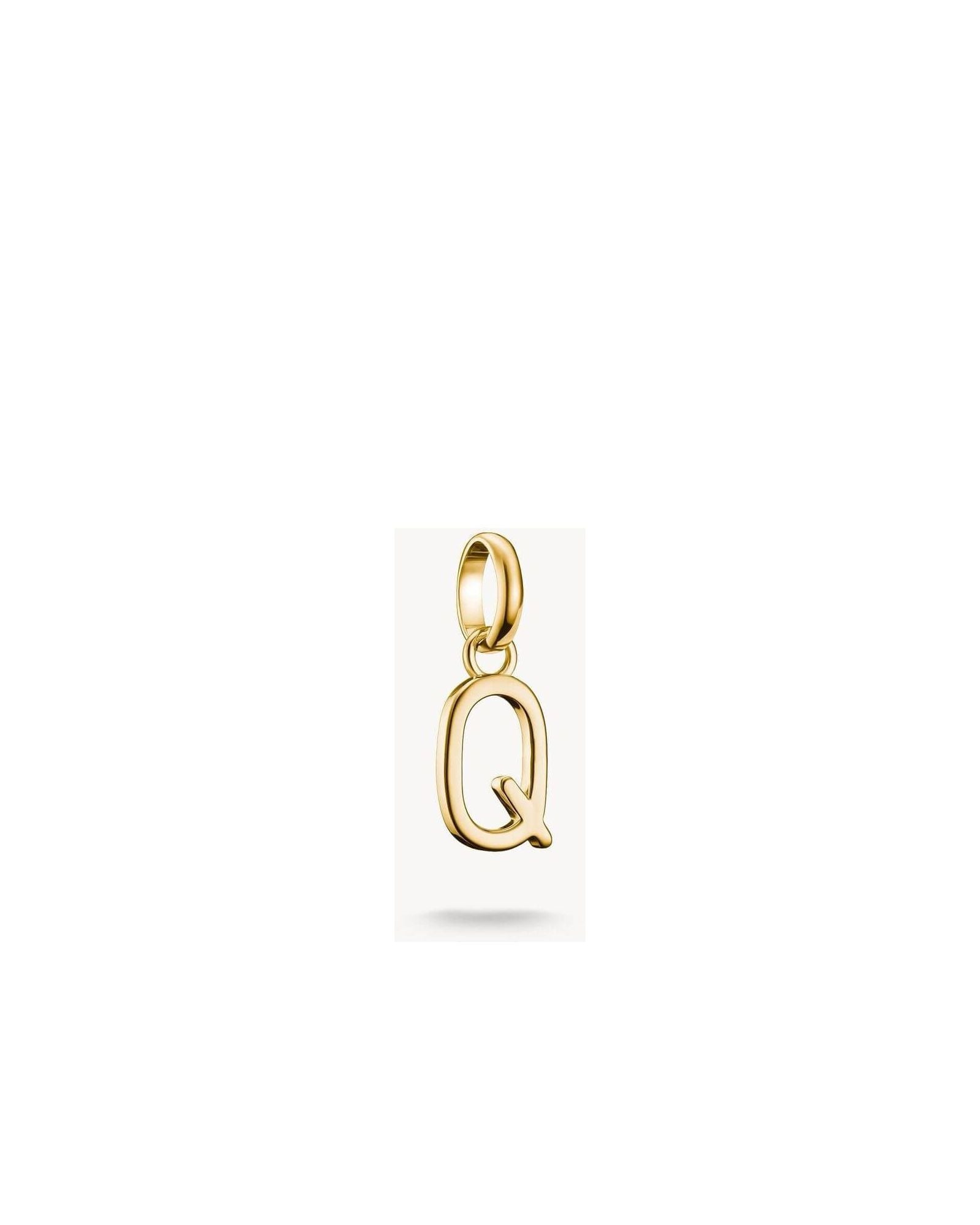 Pendentif charm lettre Q en plaqué or 18k, élégant et personnalisable pour chaînes ou bracelets.