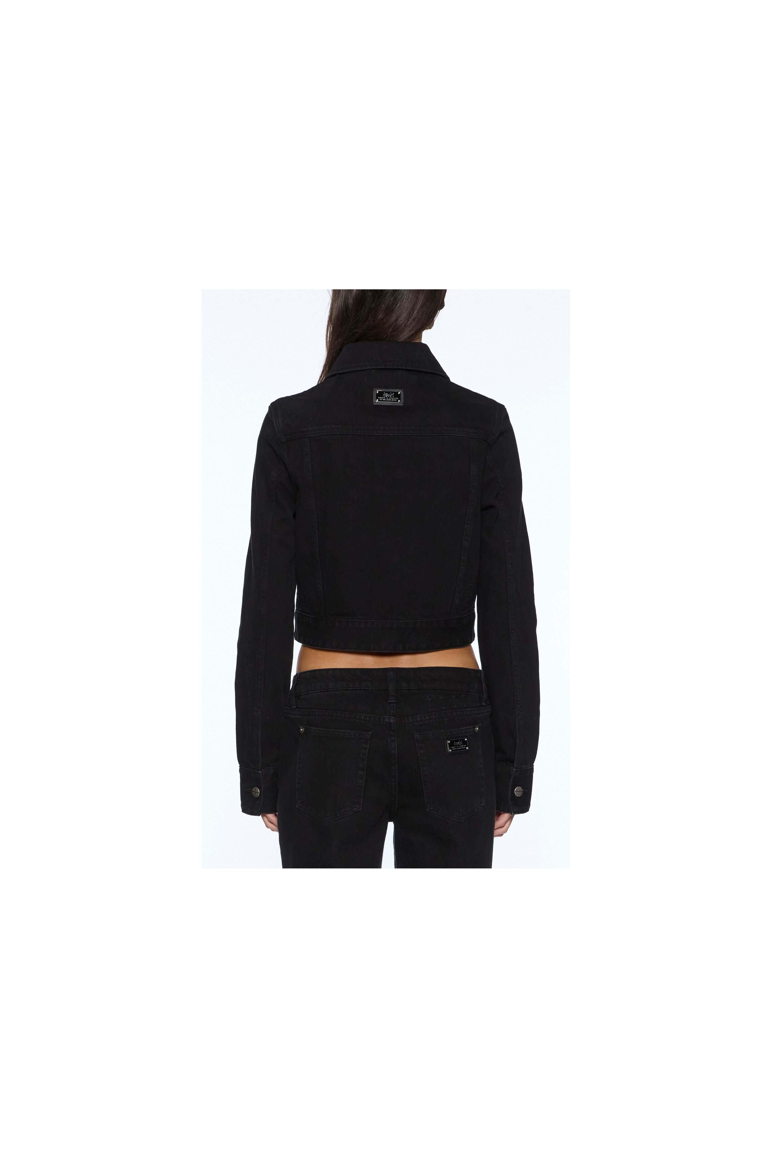 slim trucker jet black