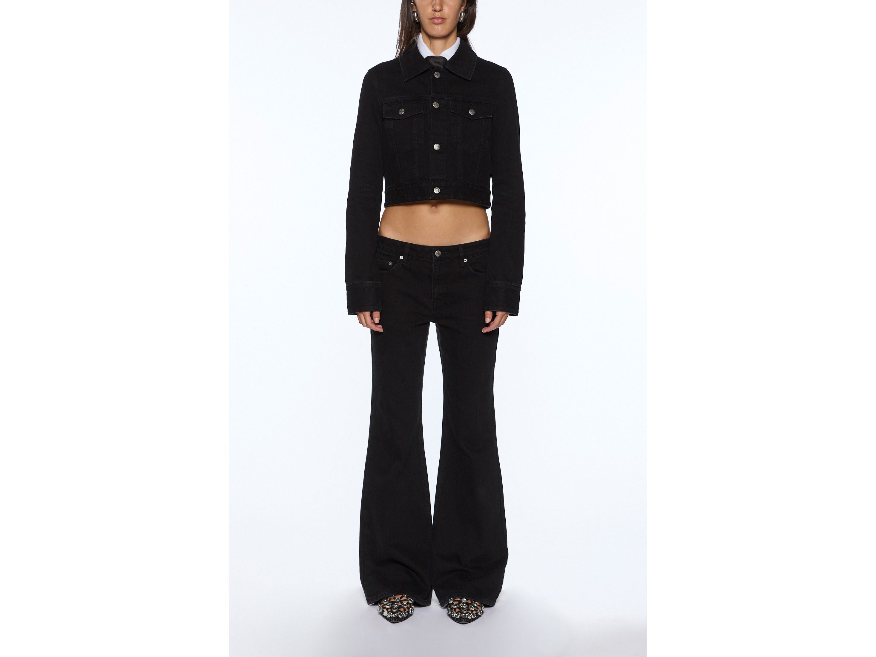 slim trucker jet black