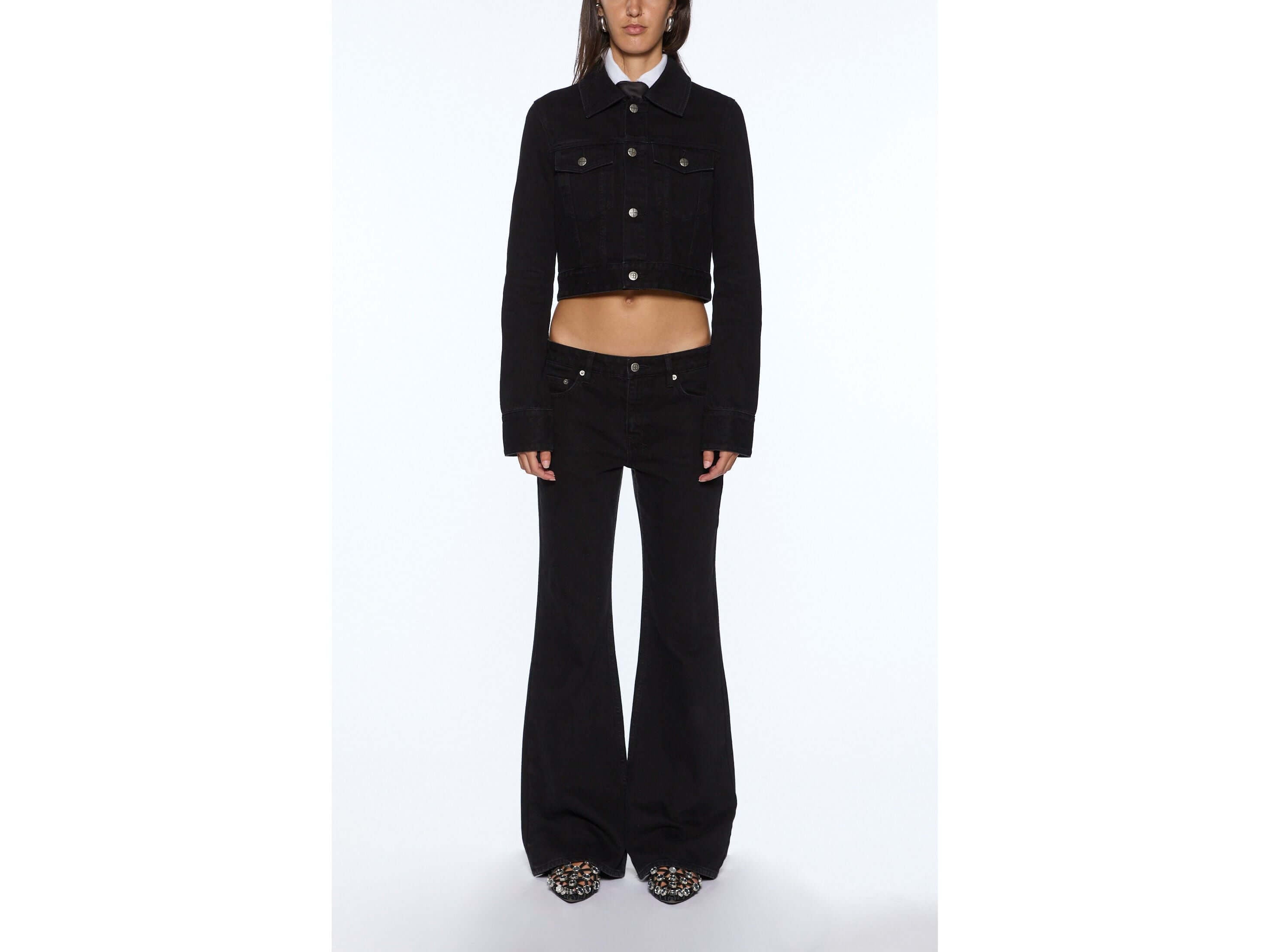 slim trucker jet black