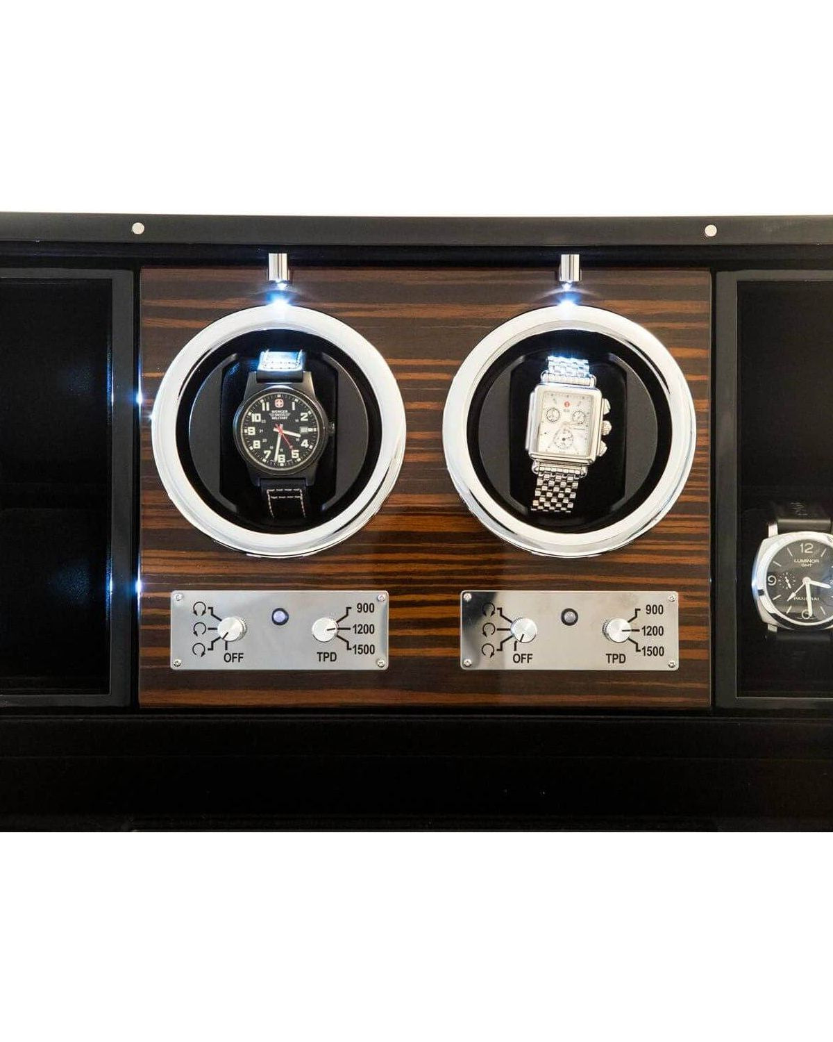 Remontoir en bois de loupe pour 2 montres avec LED et options d'enroulement, design élégant et moderne.