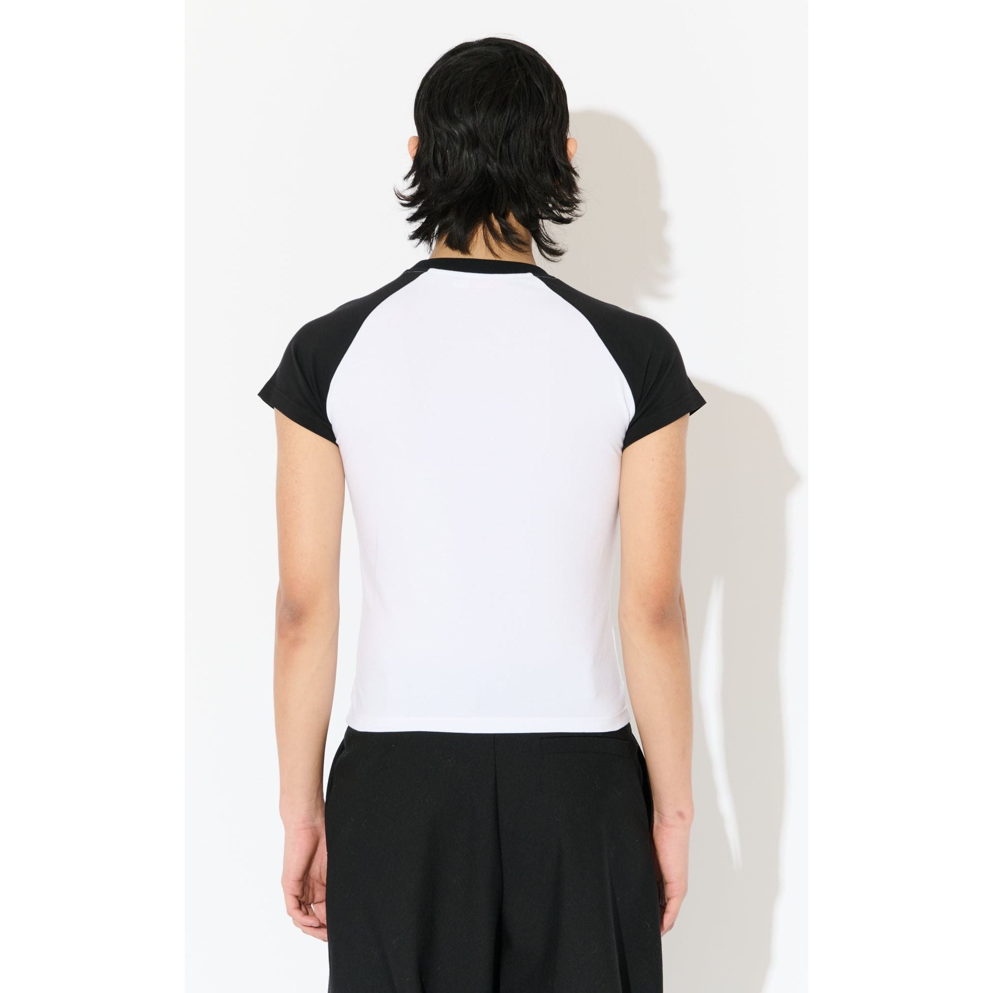 GRAPHIC BABY RAGLAN TEE