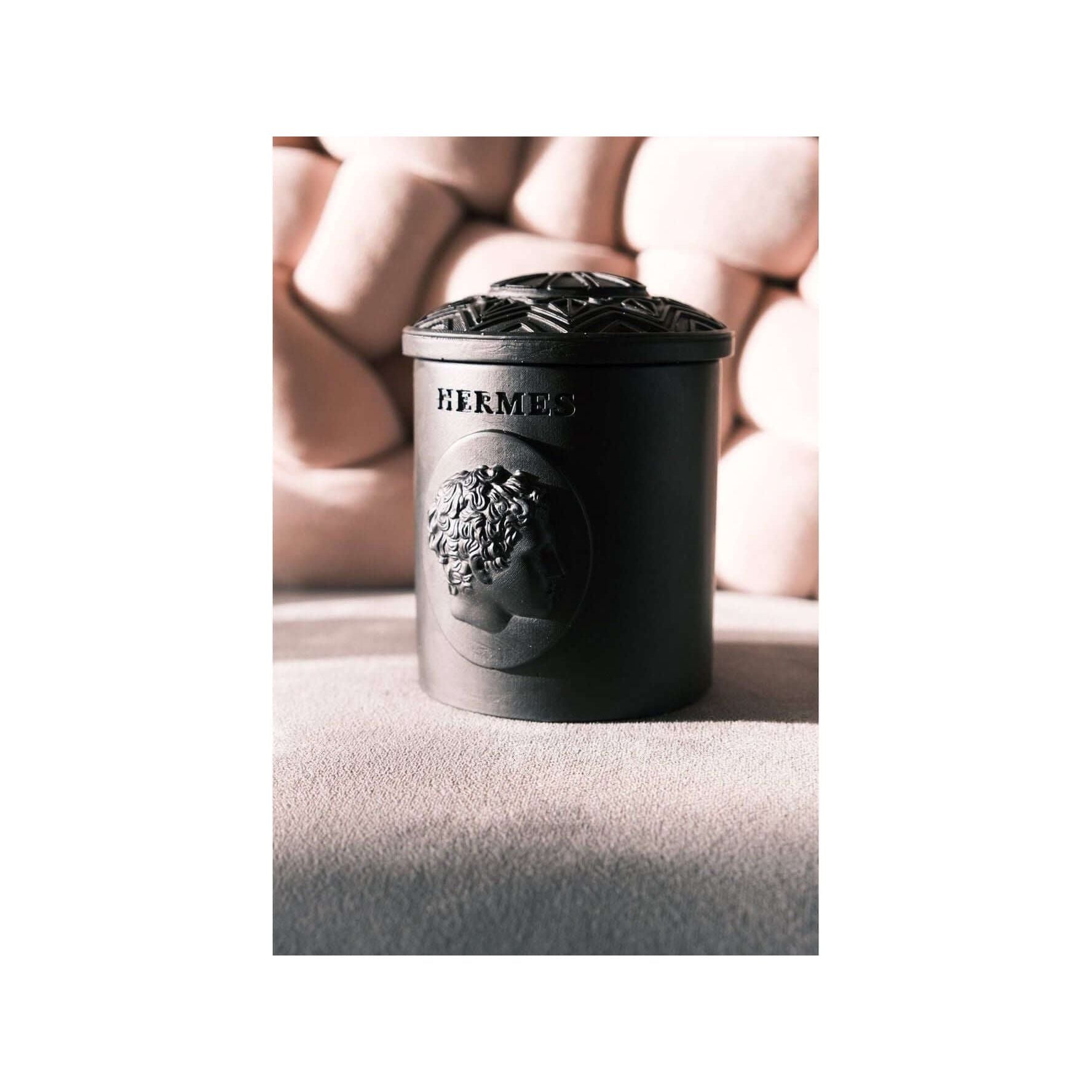 Bougie en bocal parfumée - Hermès