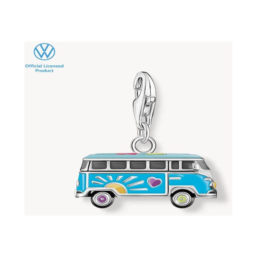 Charm pendentif en argent représentant un bus Volkswagen hippie coloré, joyeux et détaillé.