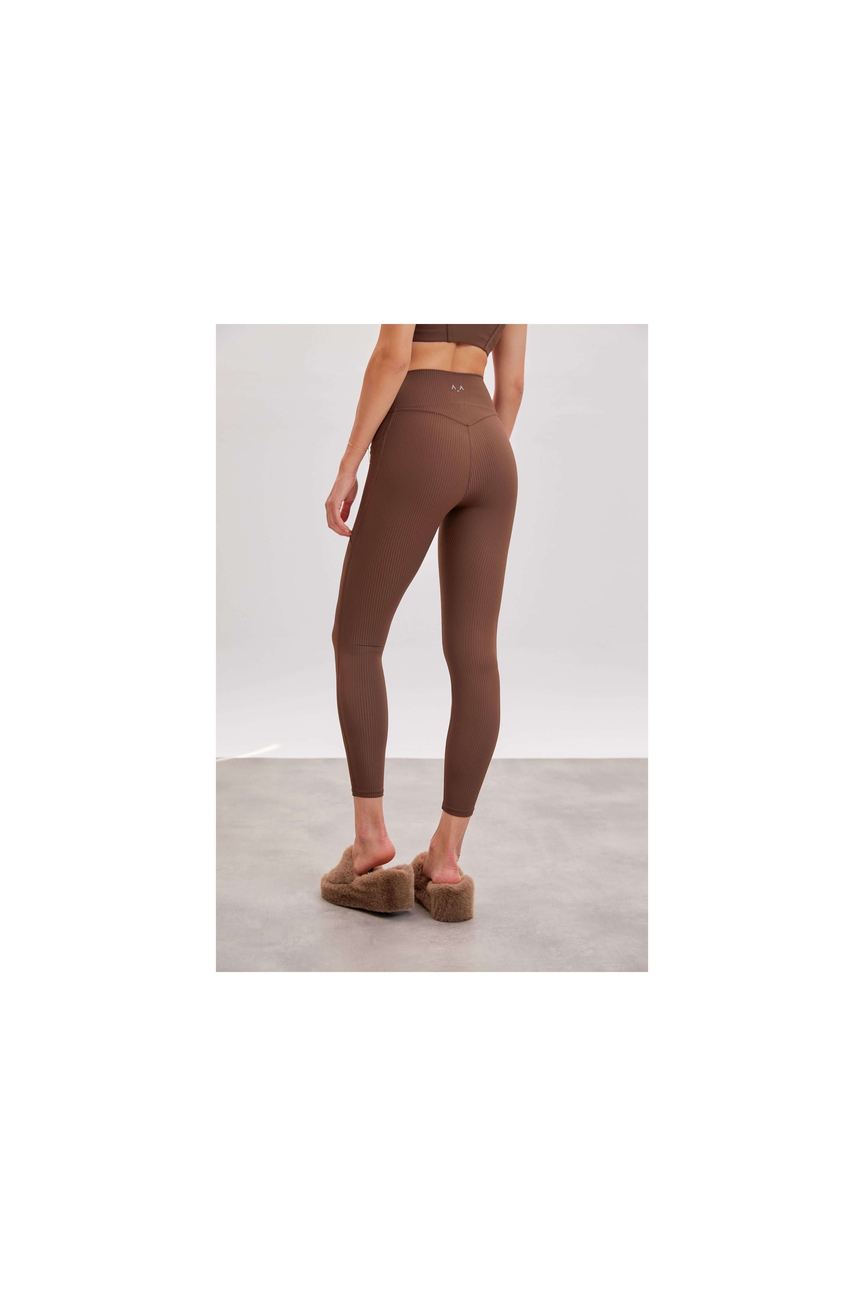 Power Form Rib Legging