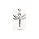 Pendentif charm libellule en argent 925 avec pierres de zirconium blanc scintillantes, élégant et délicat.