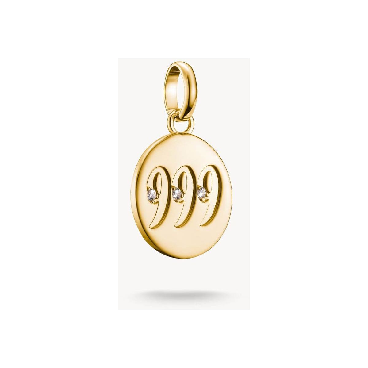 Pendentif charm numérologique 999 en or plaqué, orné de trois pierres blanches en zirconium.