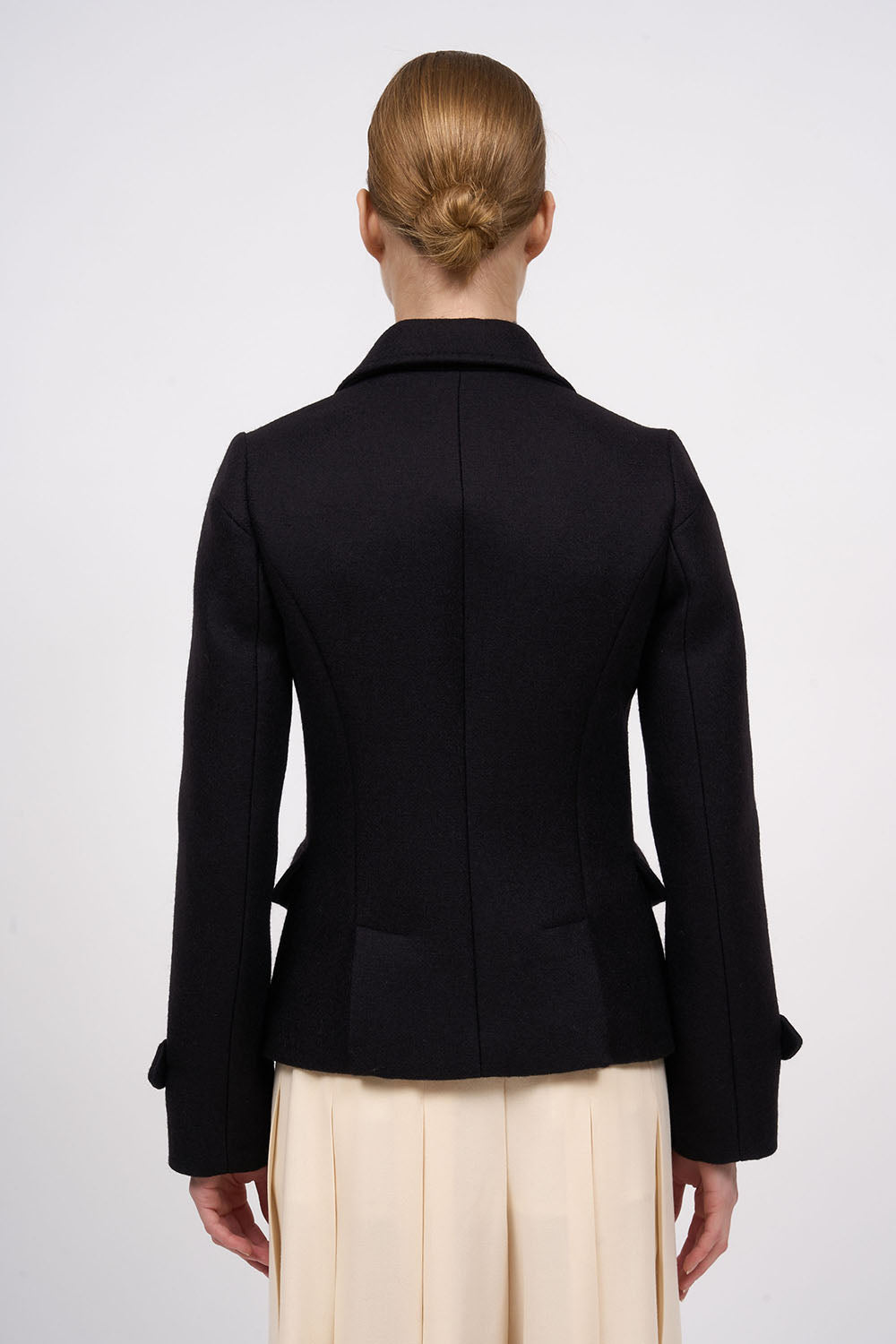 VESTE