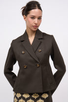 VESTE