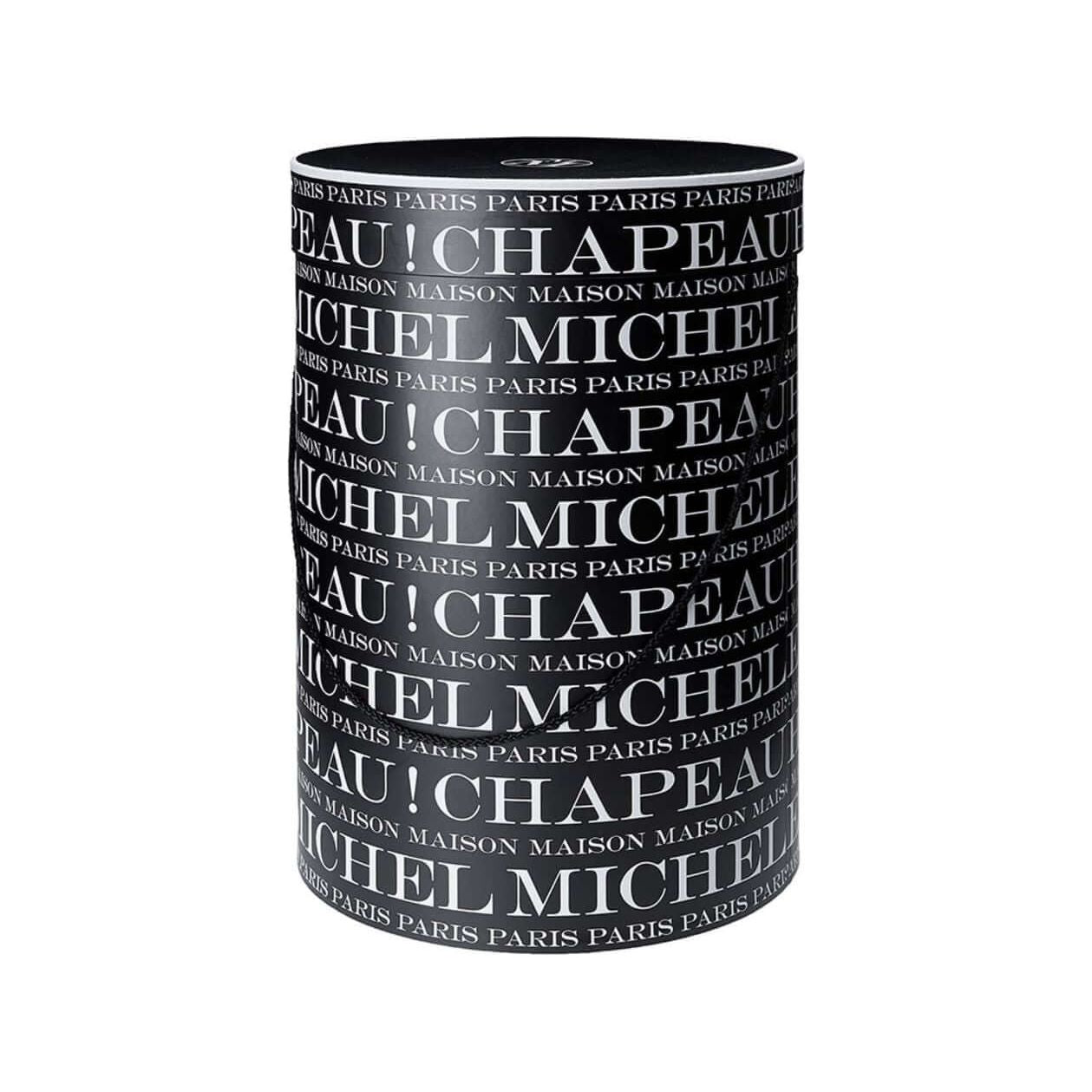 Boîte à chapeau