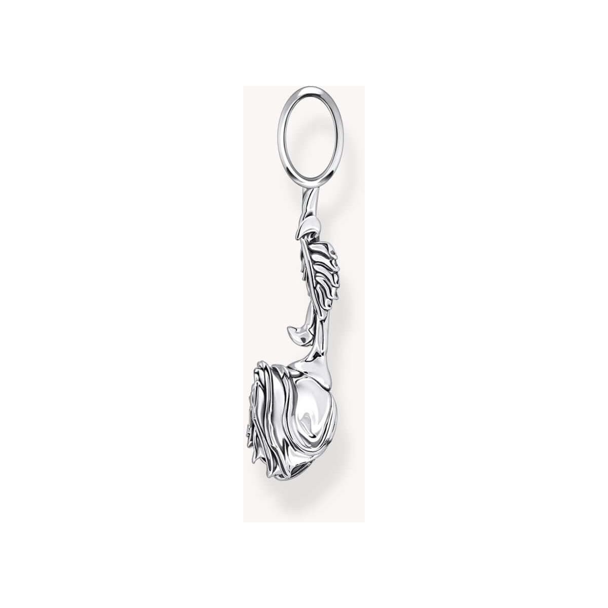 Pendentif Midnight Rose en argent recyclé, symbolisant la beauté et la rébellion, avec détails raffinés.