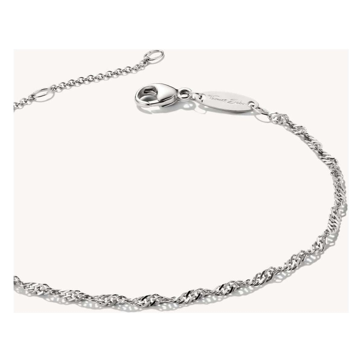 Élégant bracelet charm en argent 925 avec filigrane en spirale, réglable pour un ajustement parfait.