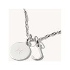 Pendentif médaille Connect Charm en argent recyclé avec charm hook, design épuré et personnalisable.