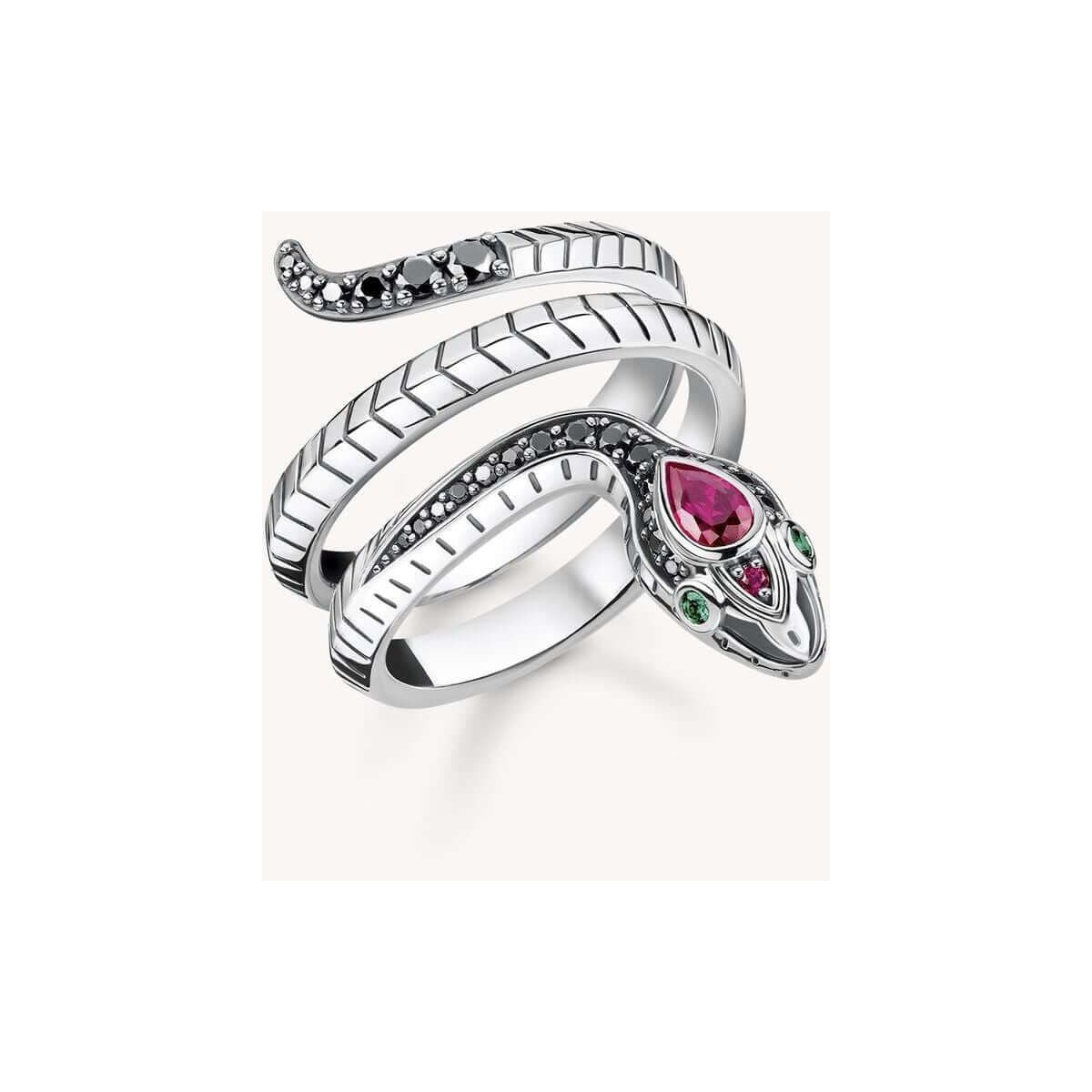 Bague serpent enroulée ornée de pierres noires et centrale en goutte, symbole de séduction et protection.