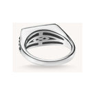 Bague collège ring en argent, design iconique avec gravure, inspirée des bagues universitaires américaines.