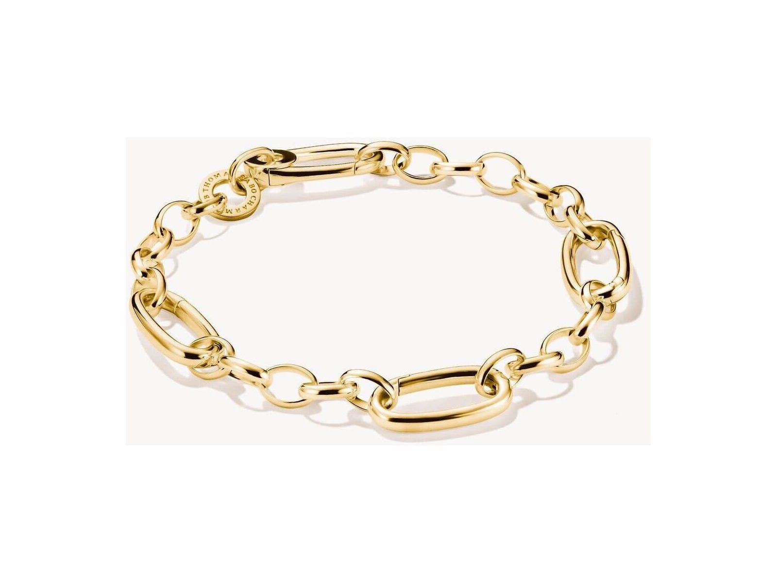 Bracelet charm en plaqué or avec trois Connect Links, design élégant et durable en argent 925 recyclé.