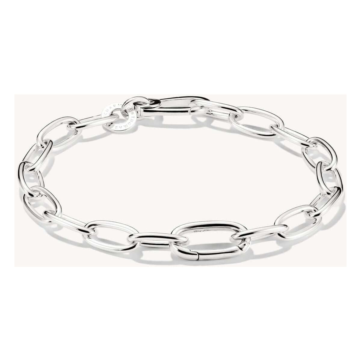 Bracelet charm en argent 925 recyclé avec maillons ovales pour charms personnalisés.