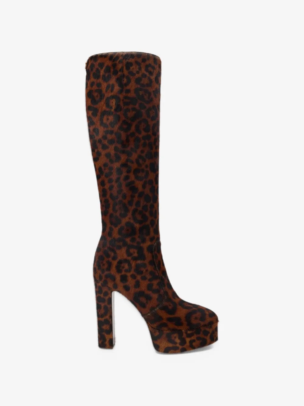 Bottes leopard-print platform avec talon épais et plateforme, évoquant le glamour sauvage.