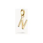 Pendentif charm lettre A en plaqué or 18k, élégant et personnalisable, idéal pour créer vos bijoux uniques.